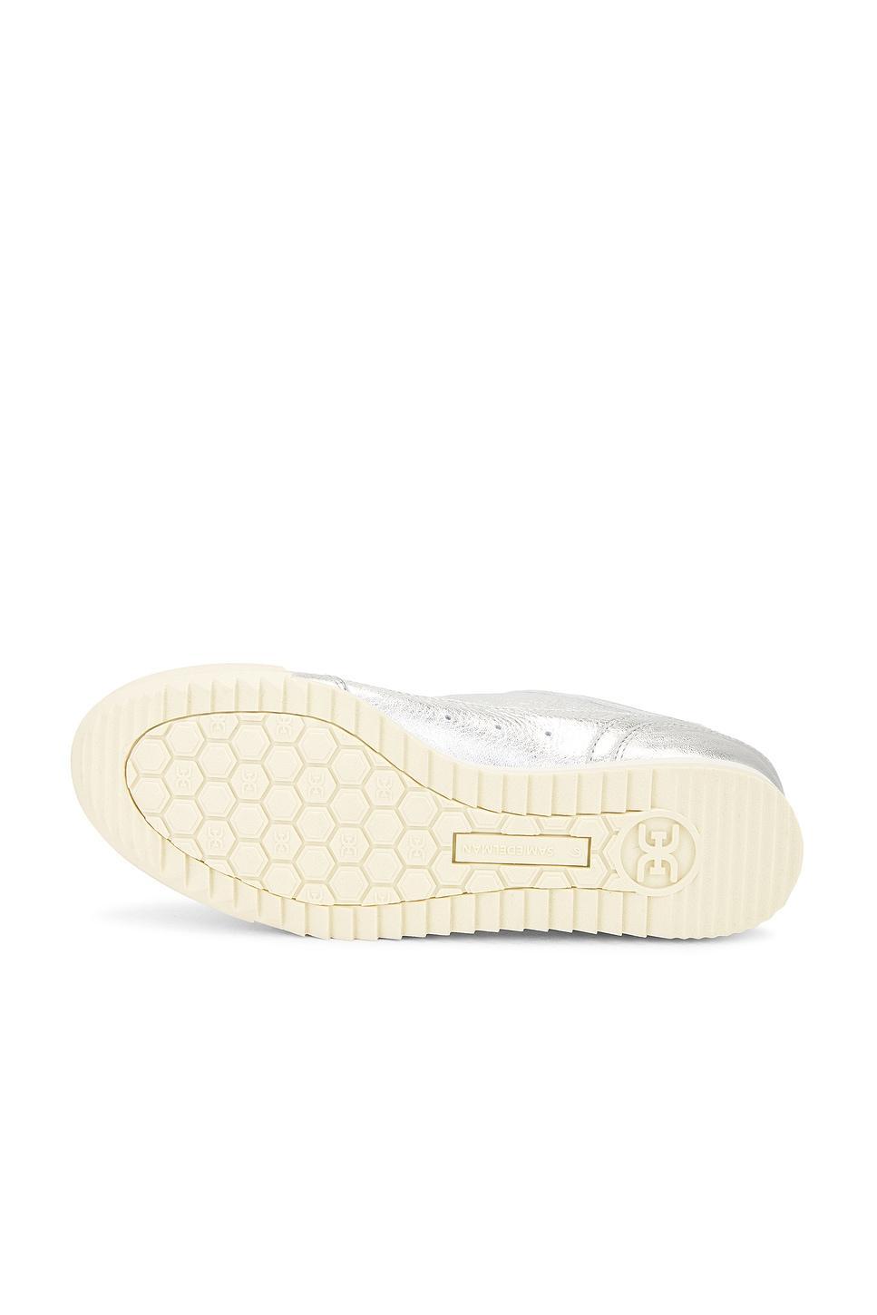 Ivey Sneaker Sam Edelman Product Image