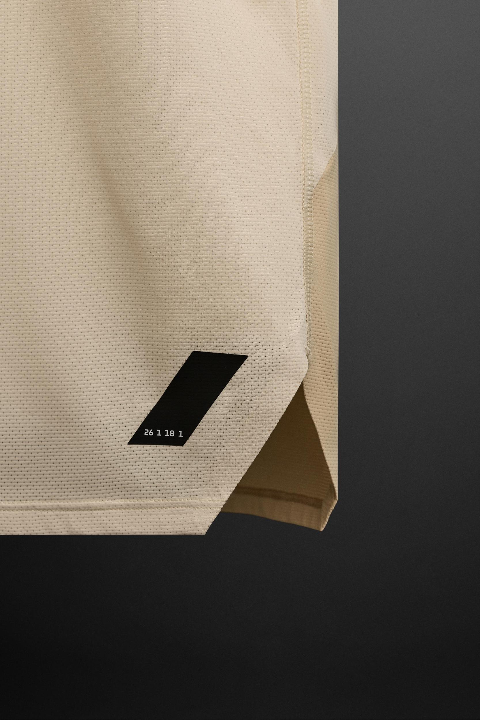 COLOR BLOCK TECHNICAL TANK TOP Product Image