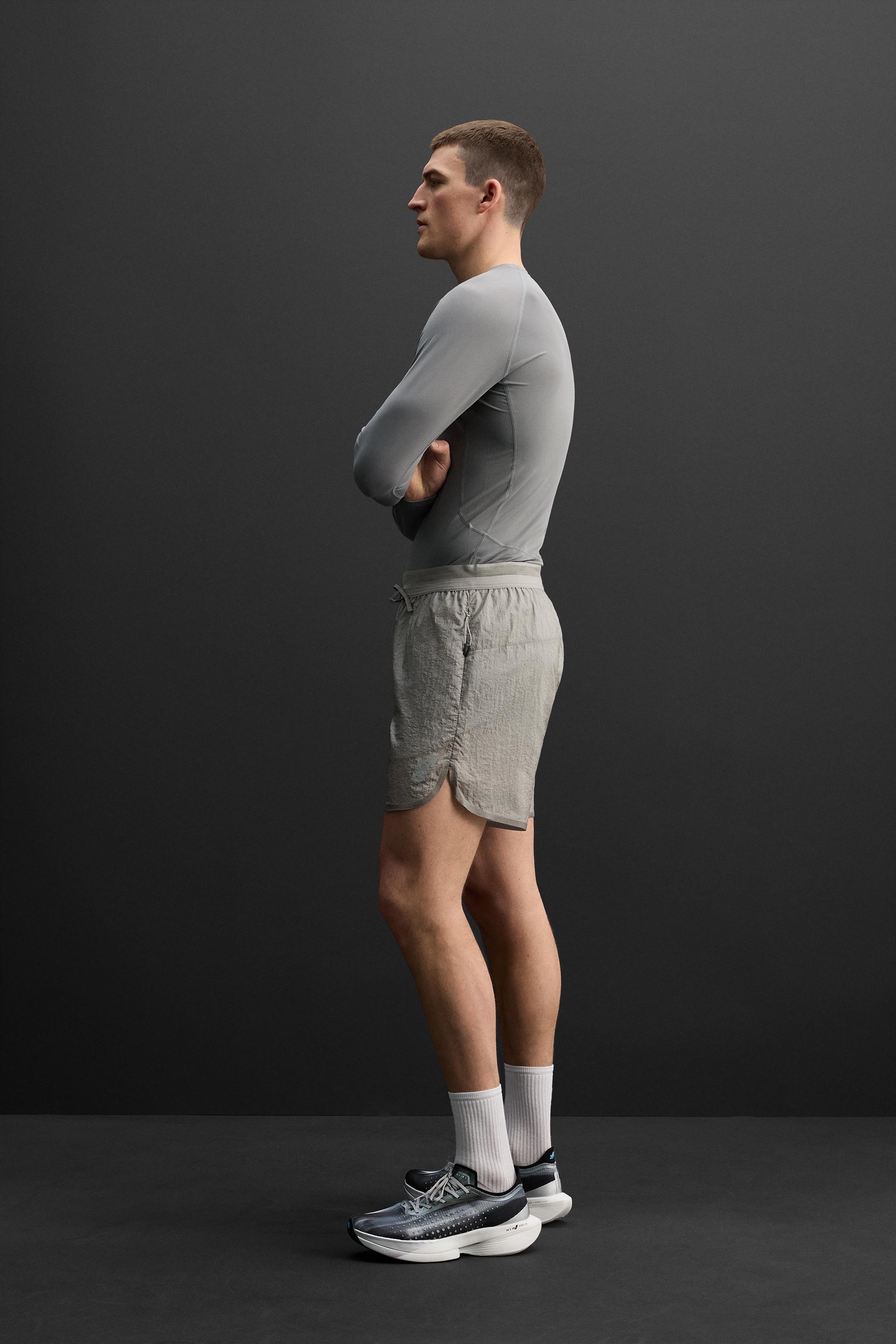 TRAINING SHORTS Product Image