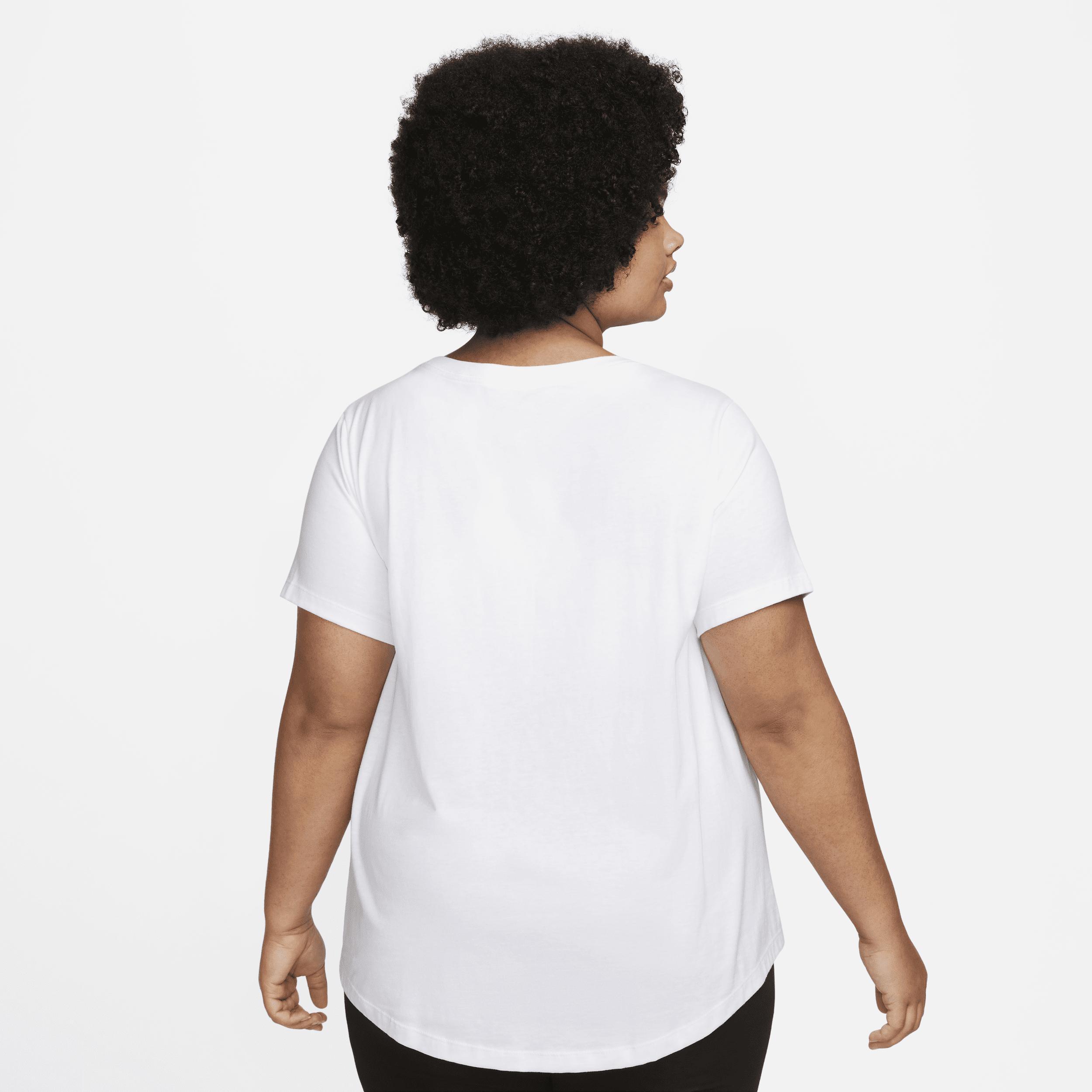 Nike Sportswear Club Essentials Women's T-Shirt (Plus Size) Product Image