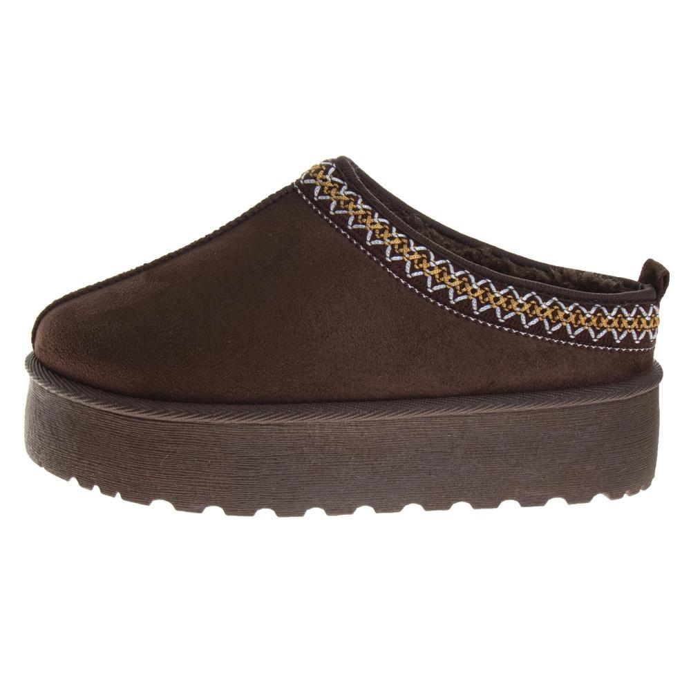 Avalanche Women's Slip-On Cozy Slippers Product Image