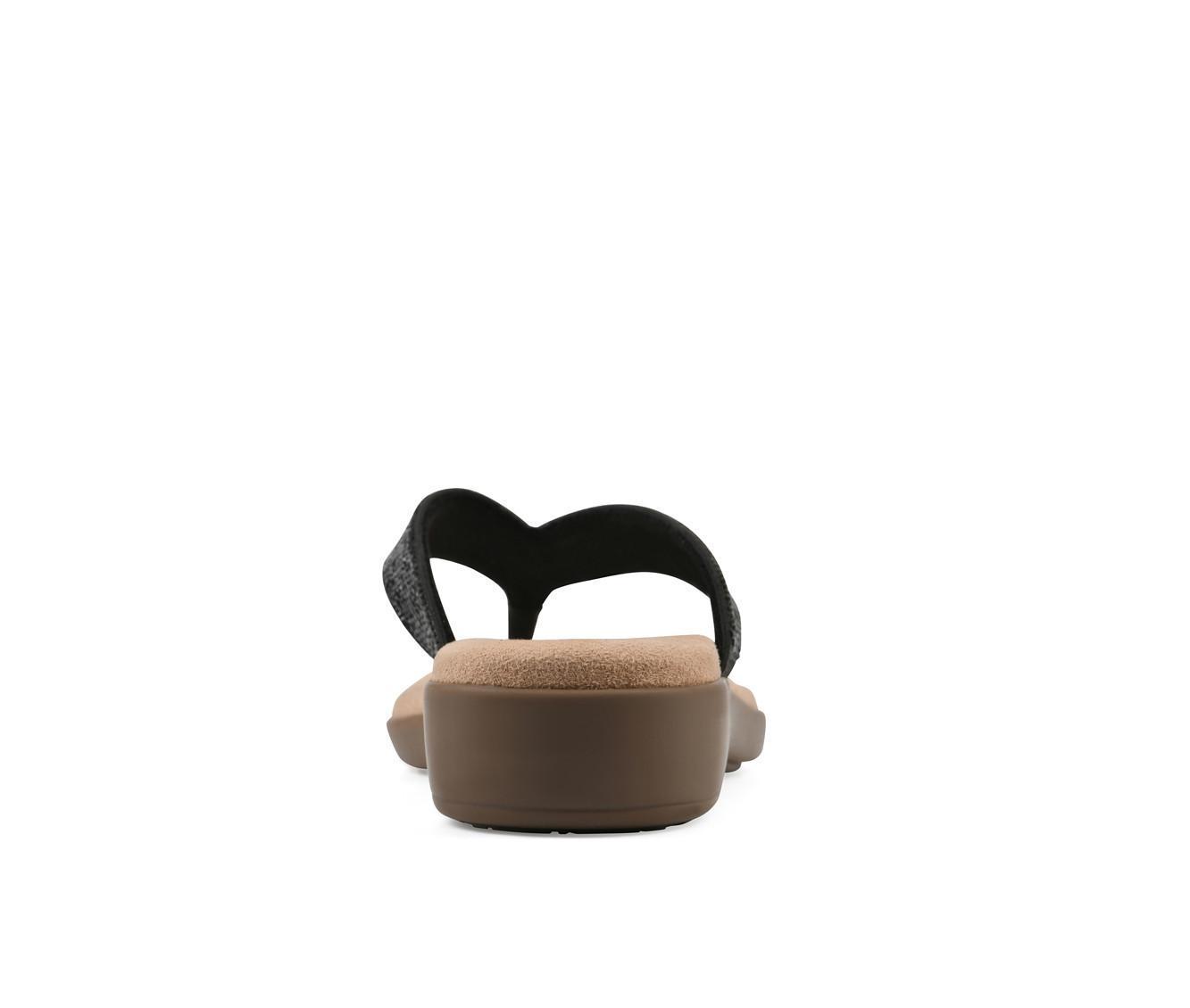 Women's Cliffs by White Mountain Be Charm Flip-Flops Product Image