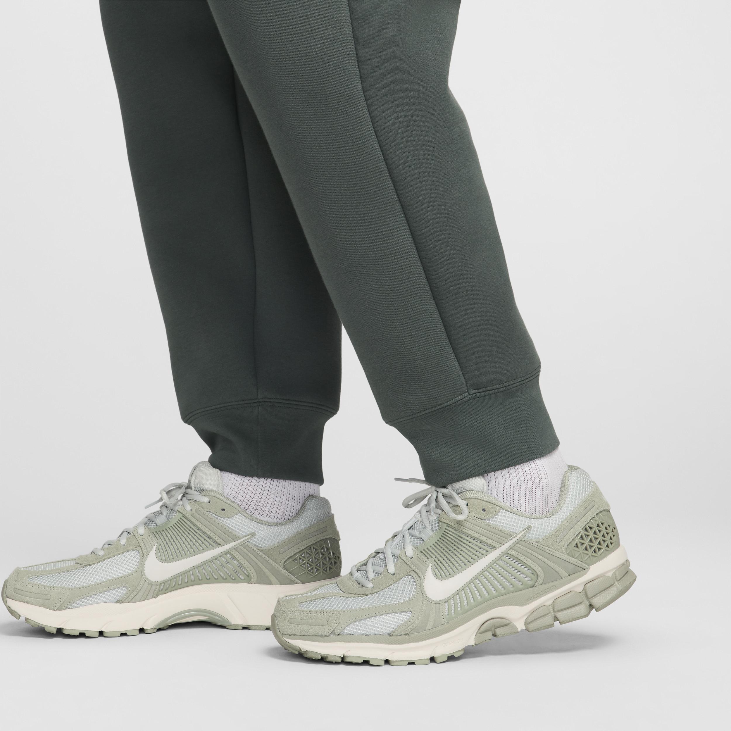 Nike Tech Men's Fleece Pants Product Image