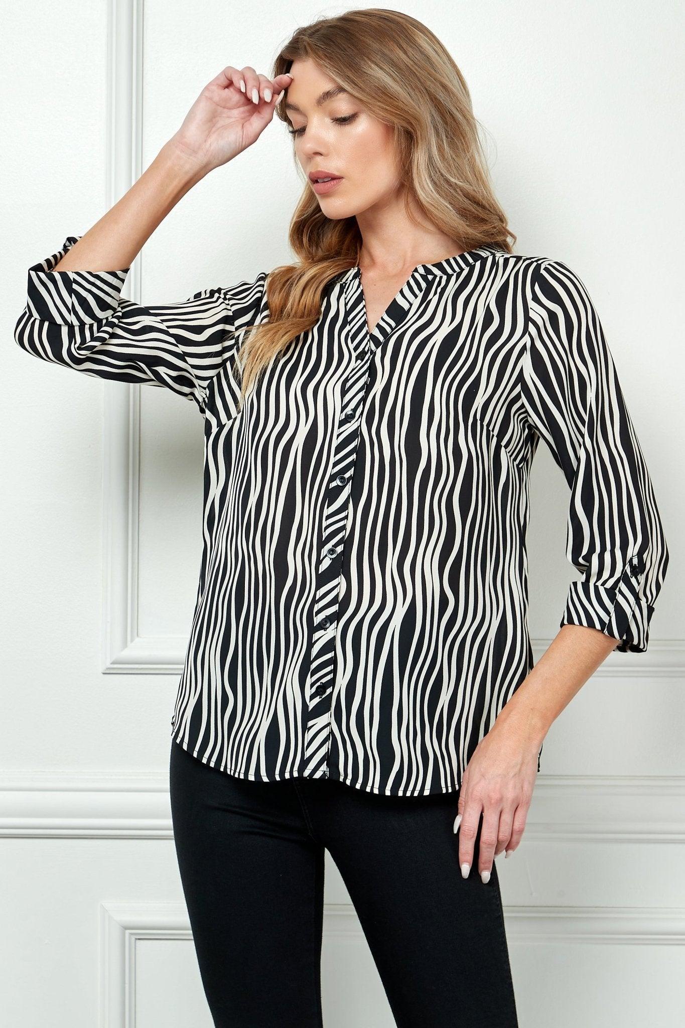 Black & White 3/4 Sleeve Button Front Top Product Image