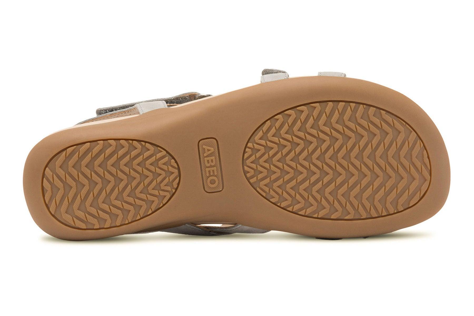 Oasis Slingback Metatarsal Female Product Image