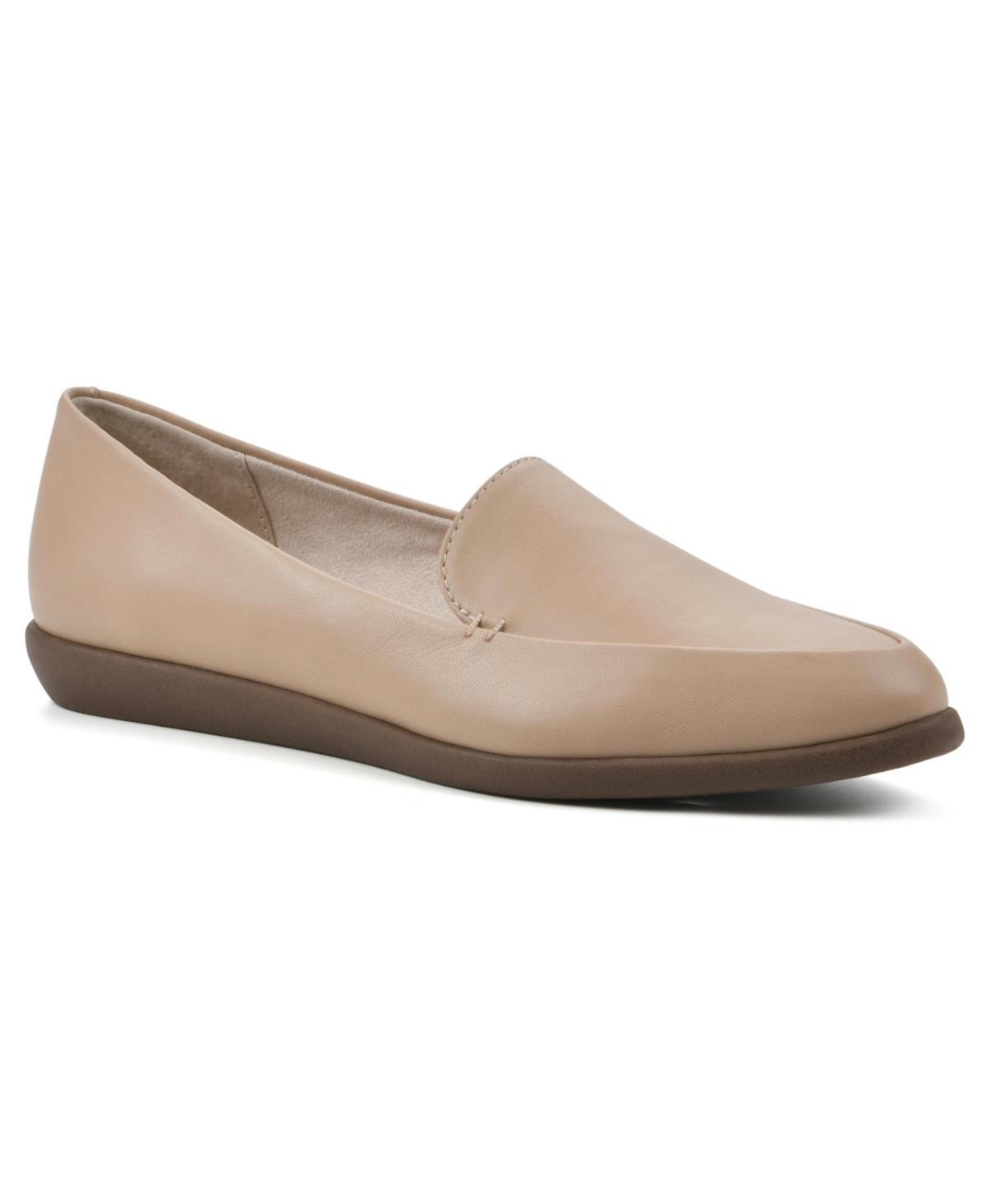 Cliffs by White Mountain Mint Smooth) Women's Shoes Product Image