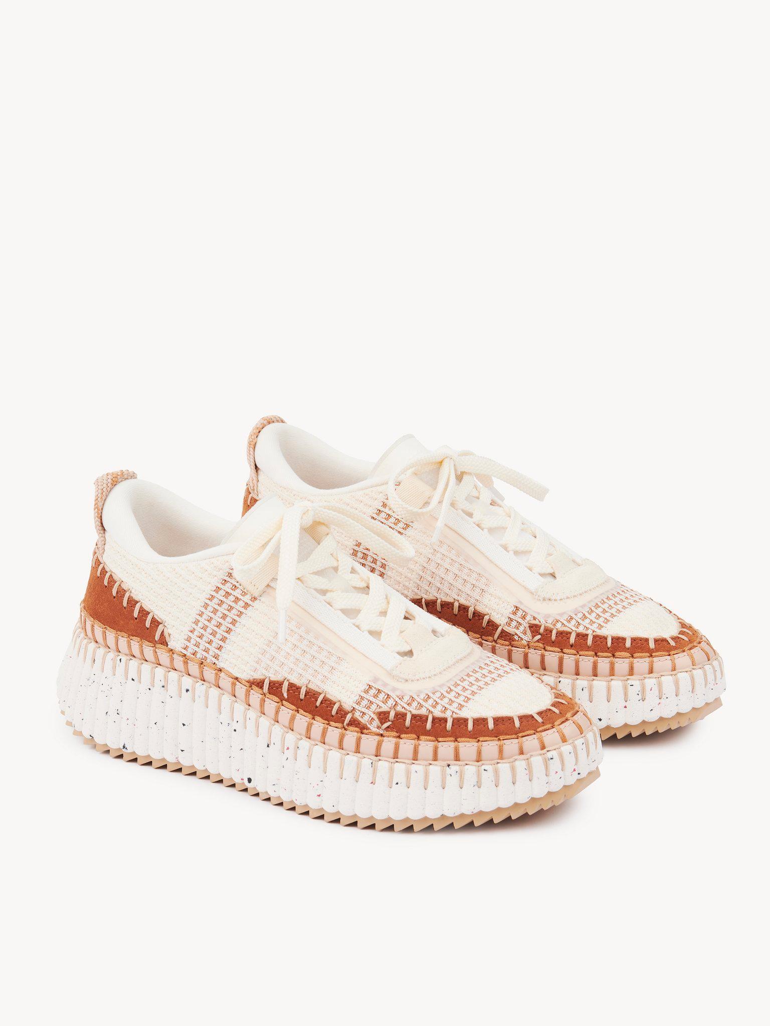 Nama sneaker Product Image