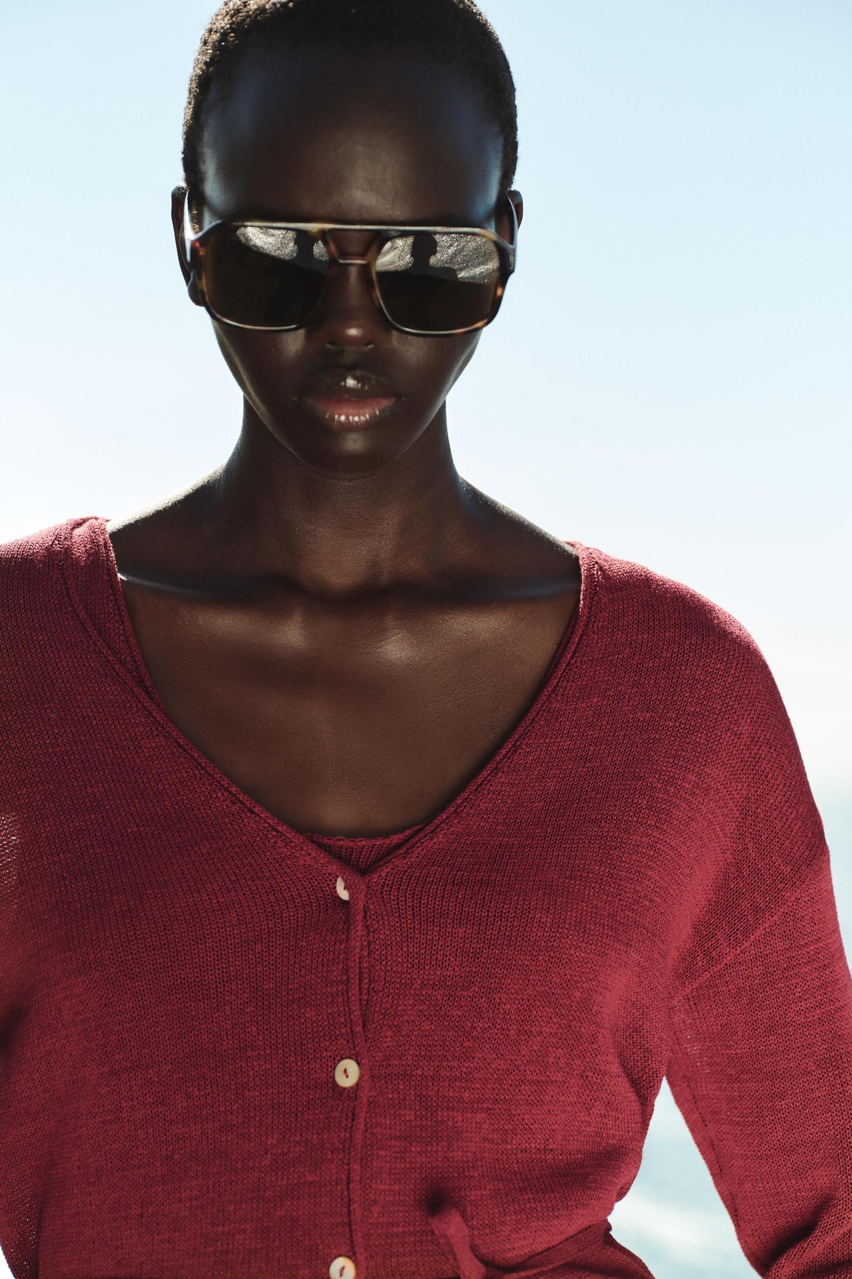 LINEN CARDIGAN Product Image