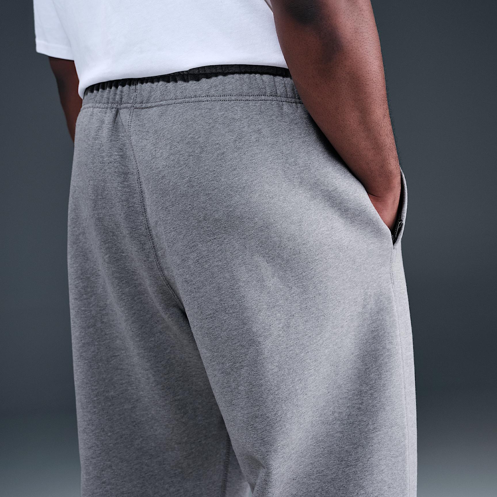 Nike Mens Solo Swoosh Fleece Open-Hem Pants | HV1090-010 Product Image