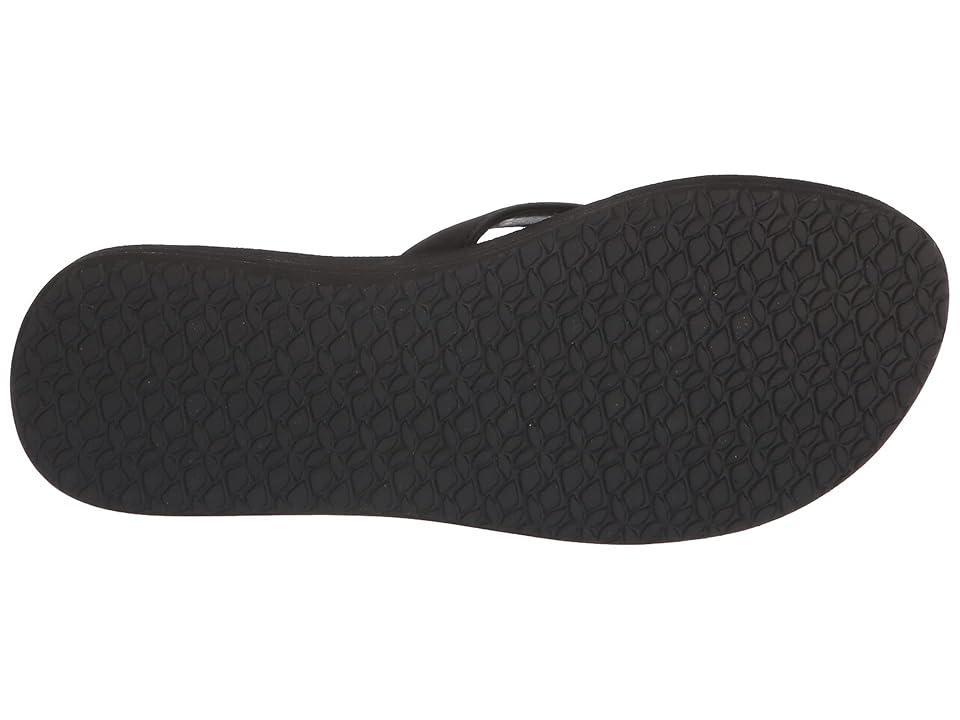 Reef Womens Cushion Luna Flip Flop Sandal Product Image