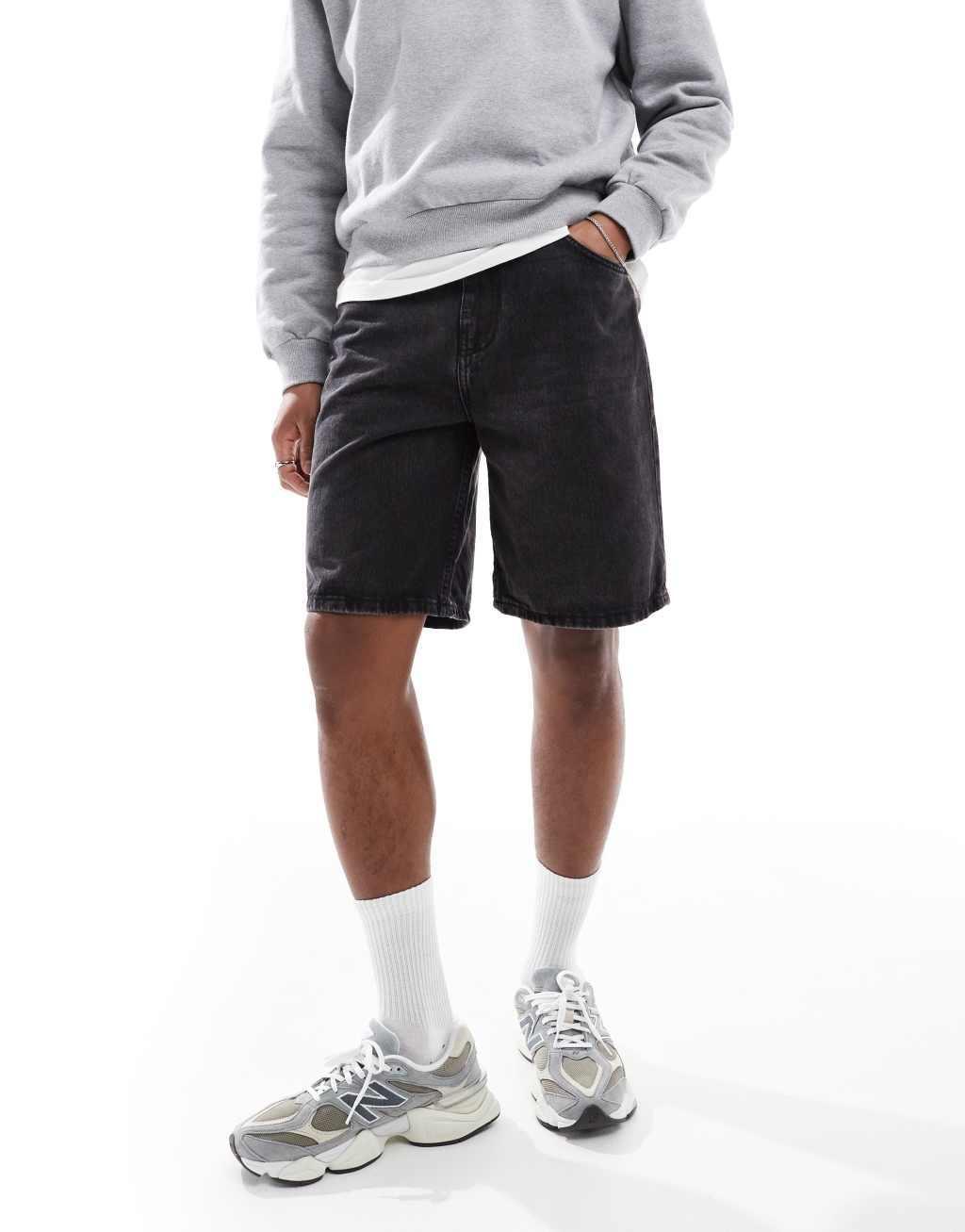 Pull&Bear baggy fit denim shorts in black Product Image