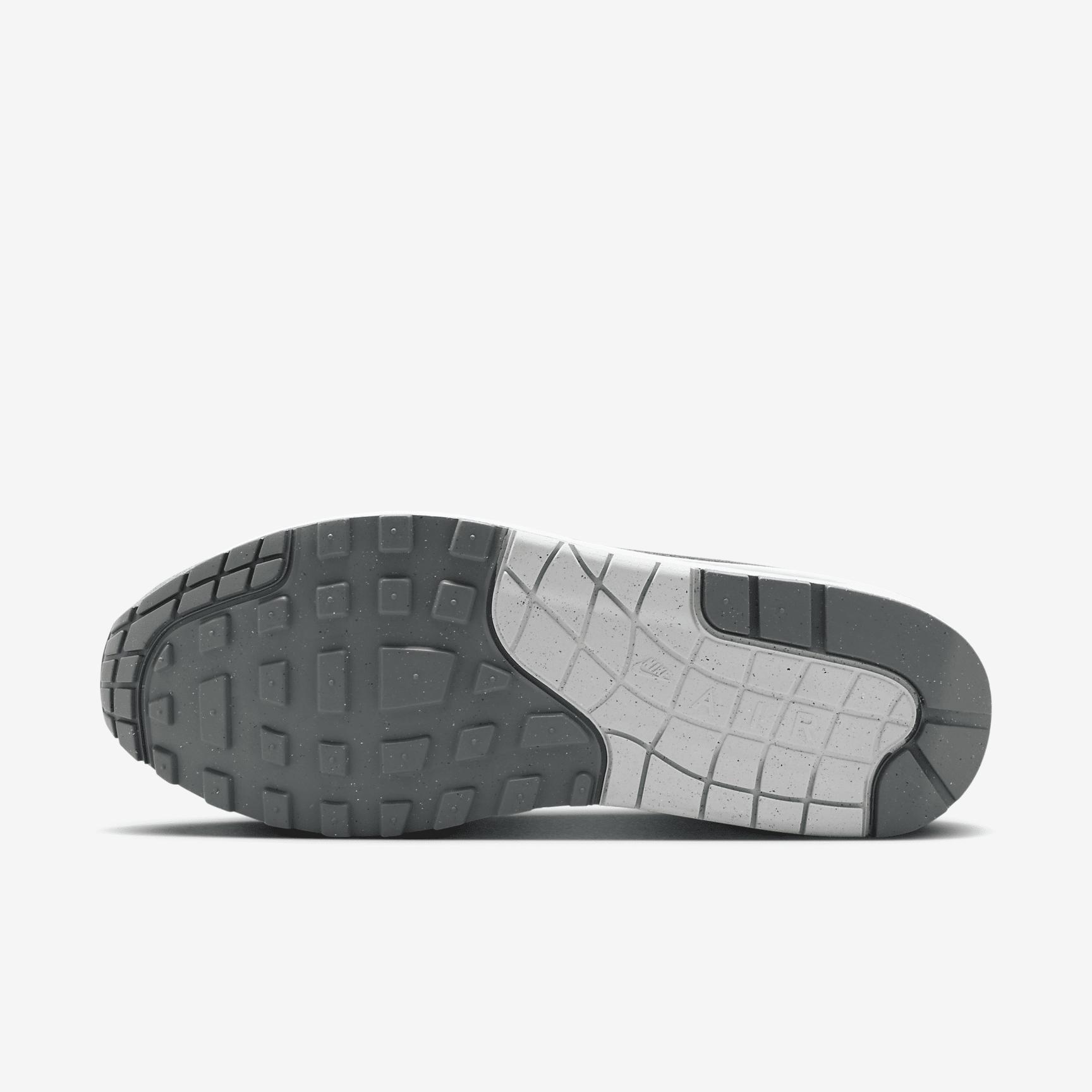 Nike Men's Air Max 1 Shoes Product Image