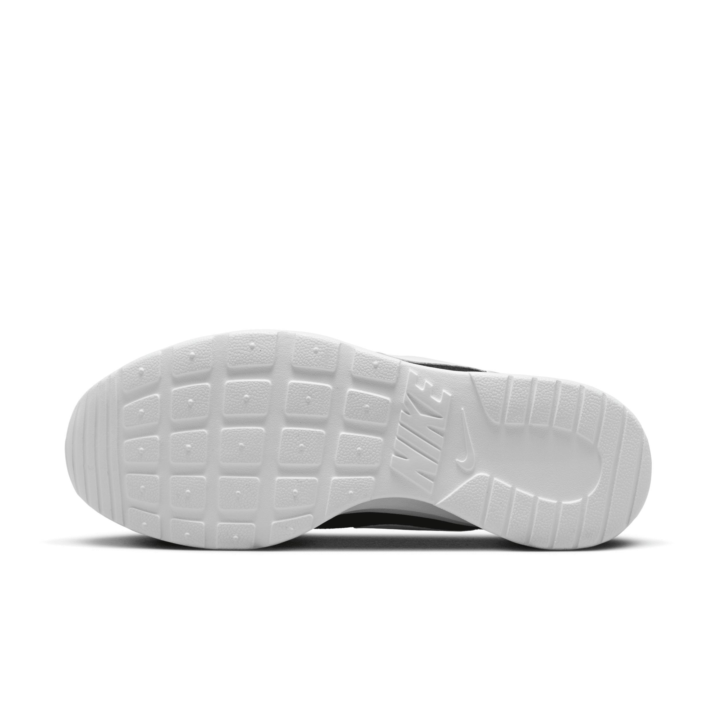 Nike Womens Tanjun EasyOn Shoes Product Image