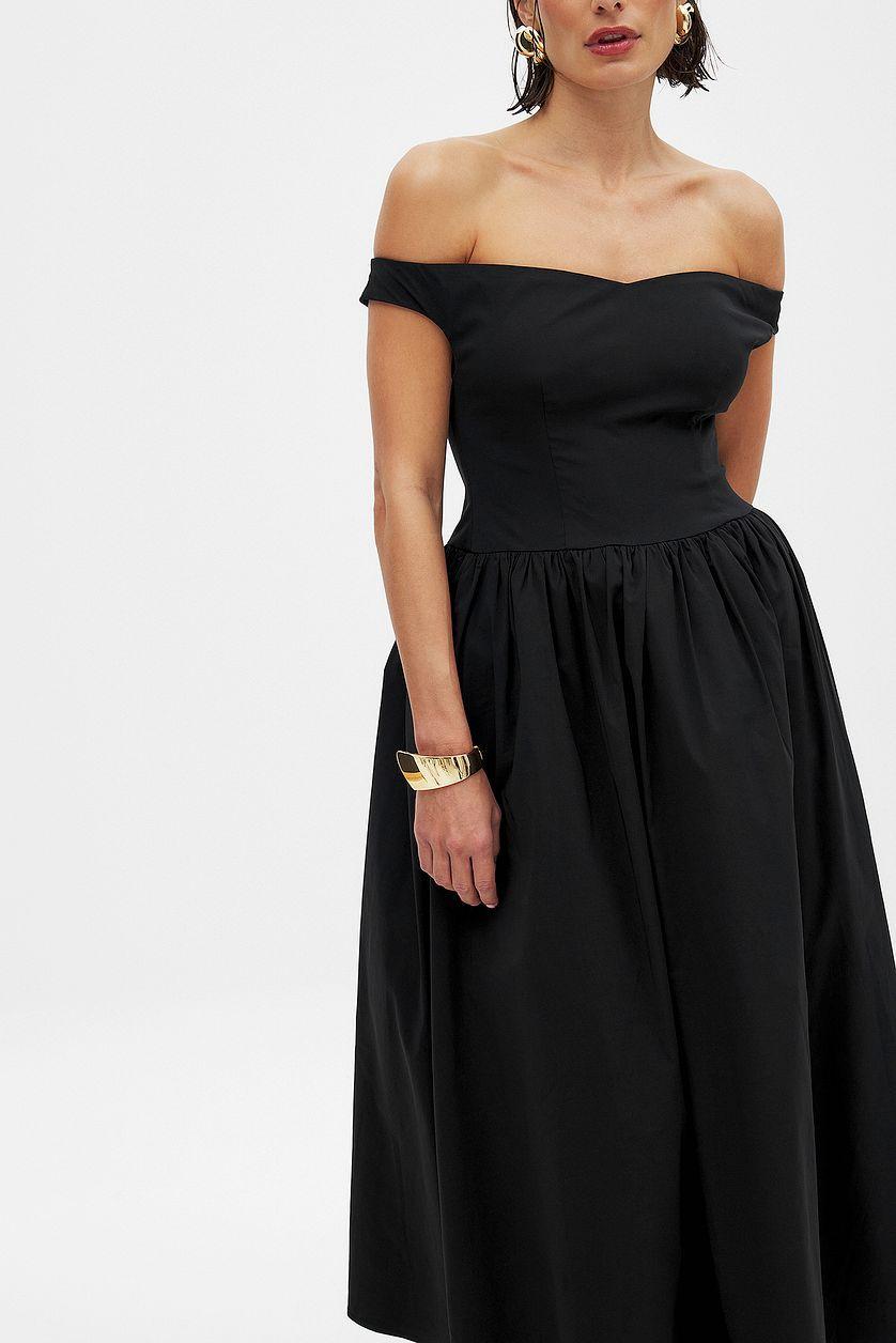 Woven Bare Shoulder Midi Dress Product Image