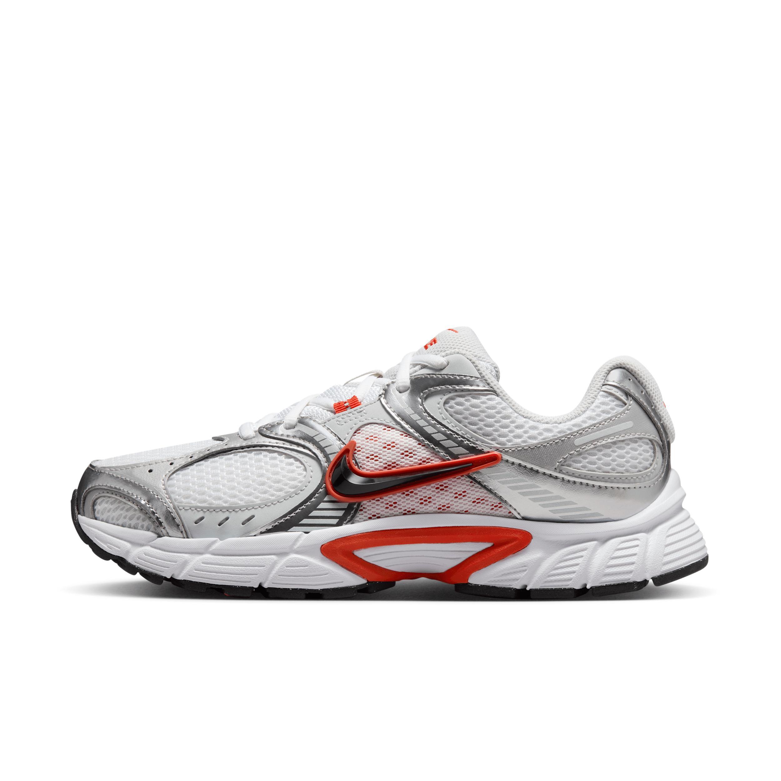 Nike Womens V5 RNR Shoes with Reflective Accents | HQ7901-101 Product Image