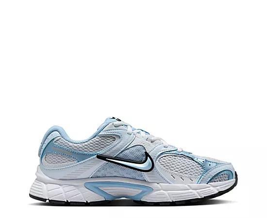 Nike Womens V5 Rnr Sneaker Running Sneakers Product Image