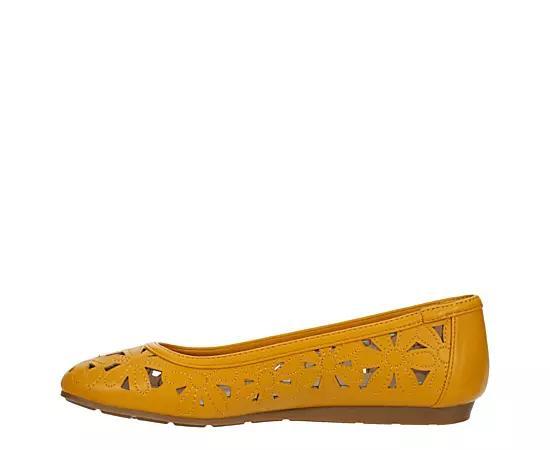 Mootsies Tootsies Womens Charlann Flat Product Image