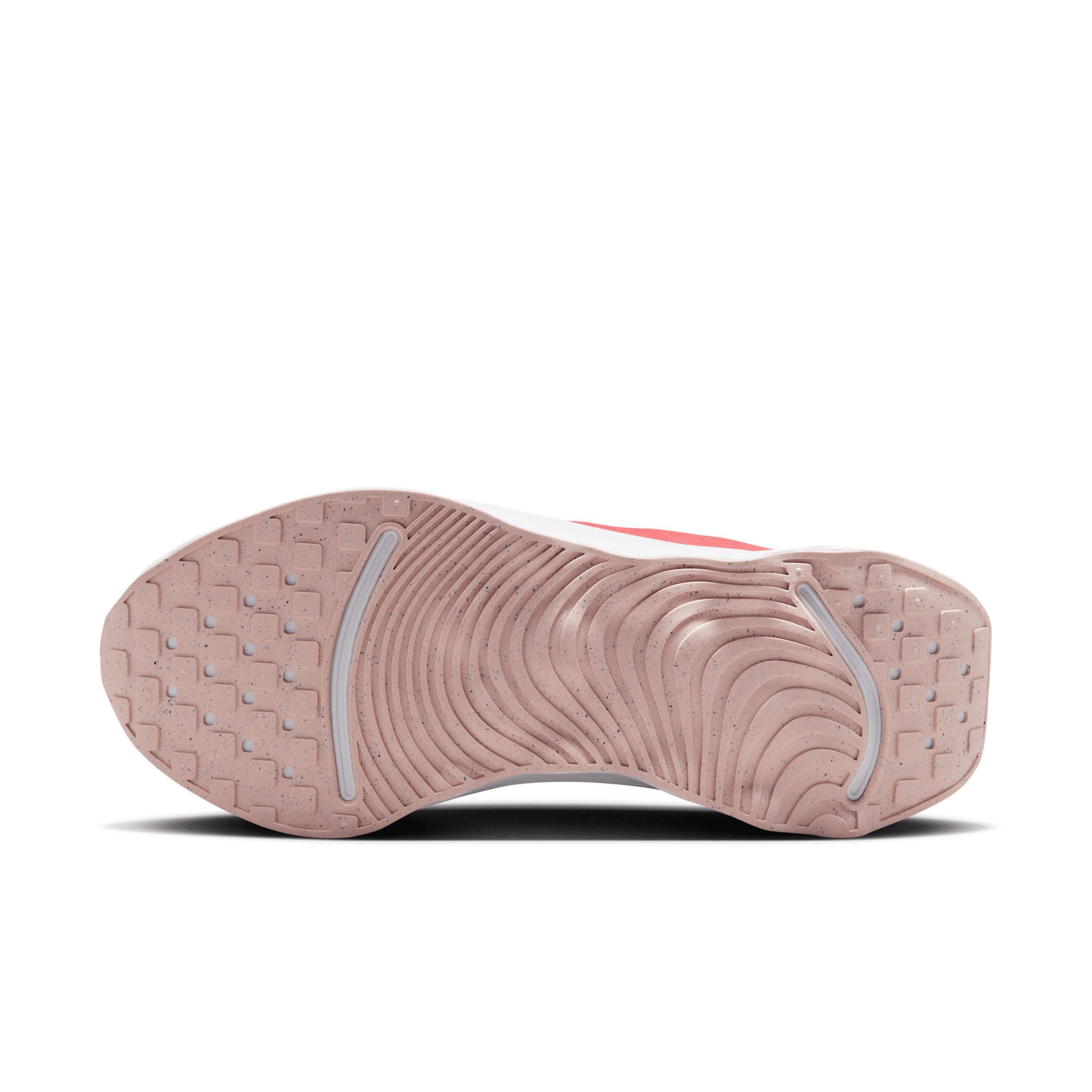 Nike Women's Motiva Walking Shoes Product Image