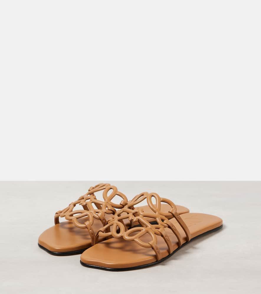 LOEWE Petal Anagram Leather Slides In Beige Product Image