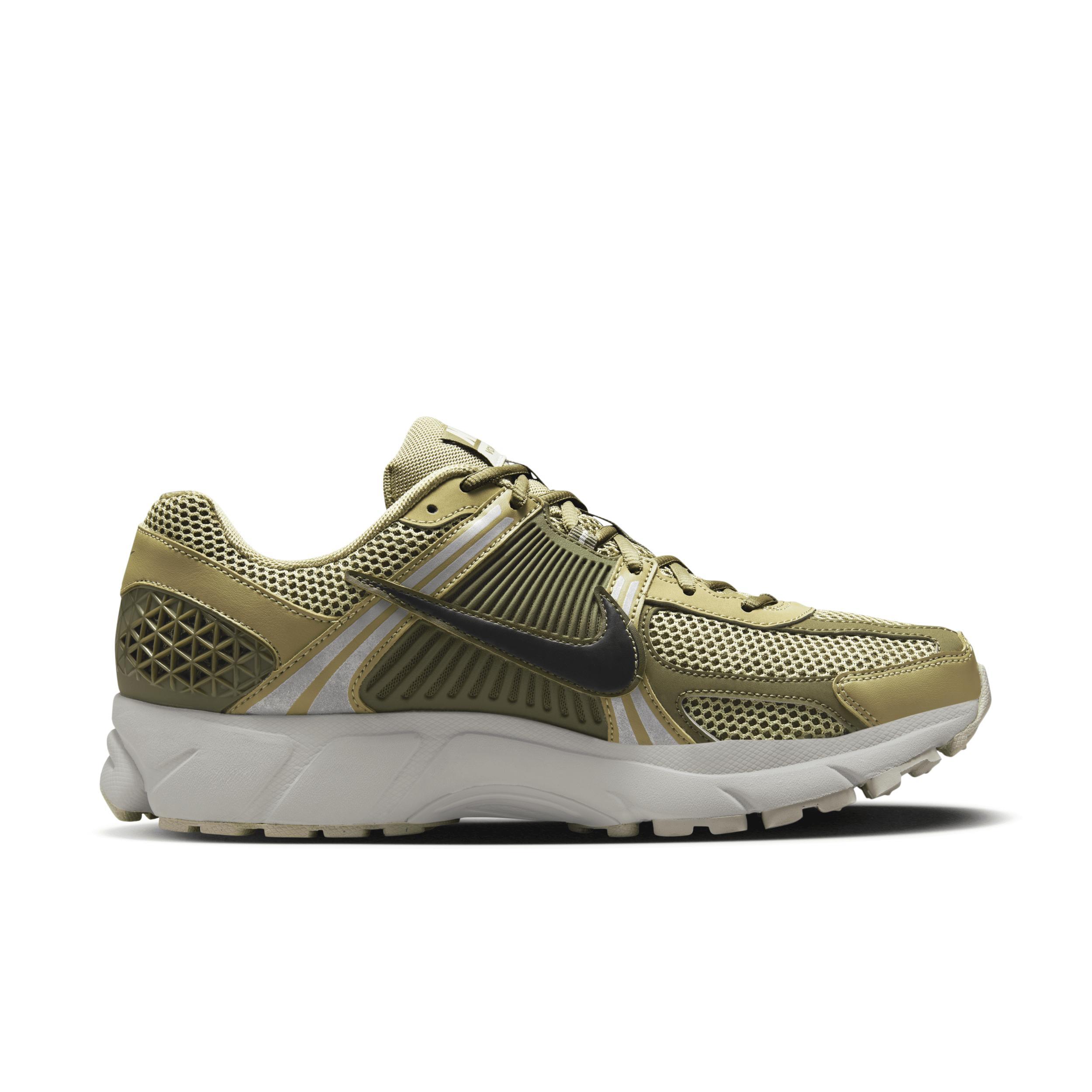 Nike Zoom Vomero 5 sneakers Product Image