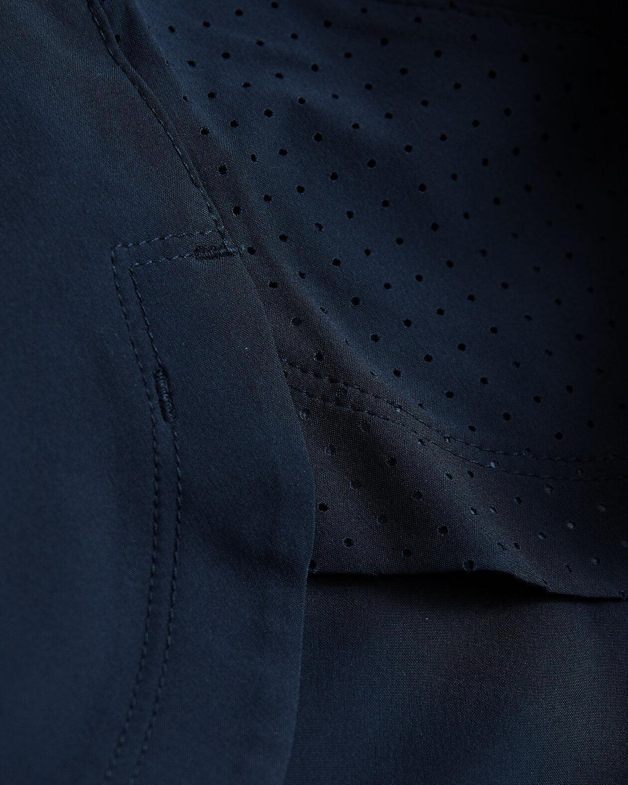 7" Carbon Active Training Shorts Product Image