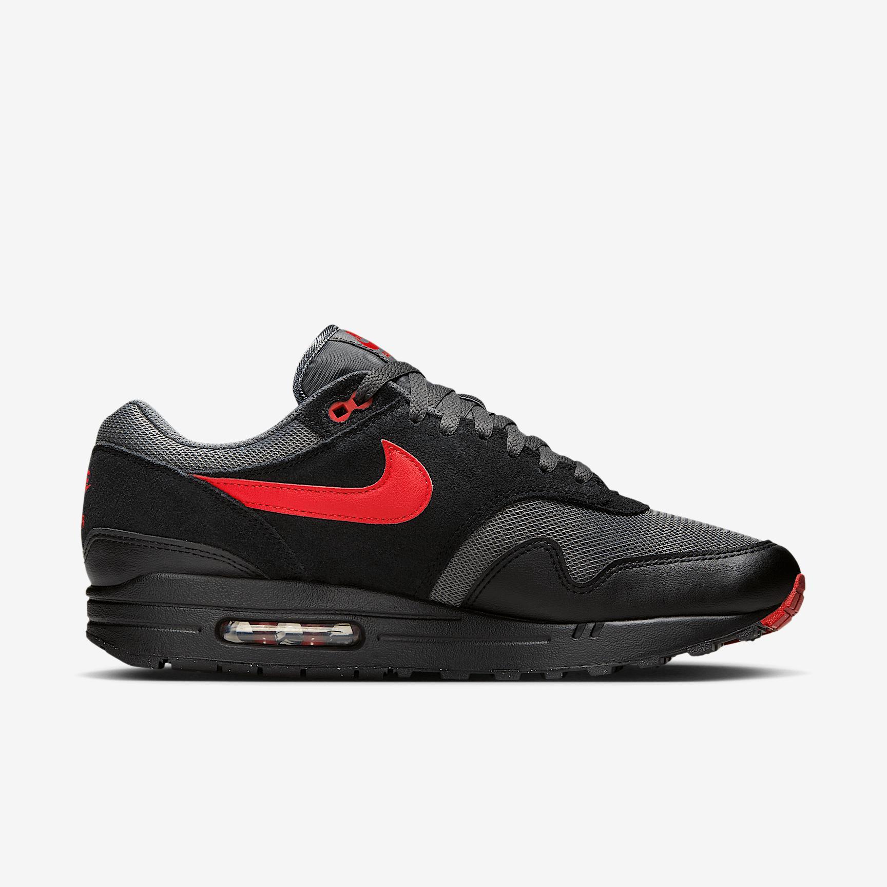 Nike Men's Air Max 1 Shoes Product Image