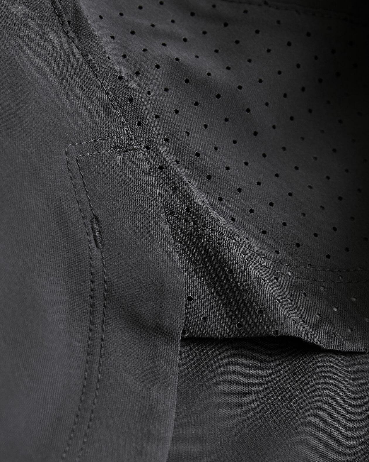 7" Carbon Active Training Shorts Product Image