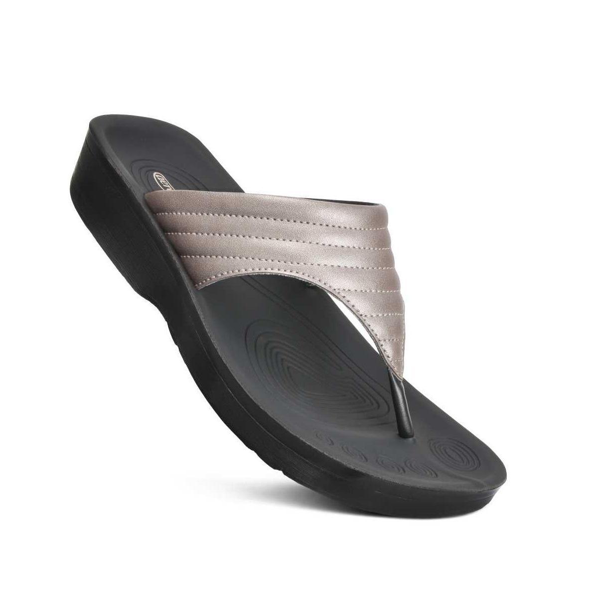 Aerothotic Mairin Womens Comfortable Thong Sandal Product Image