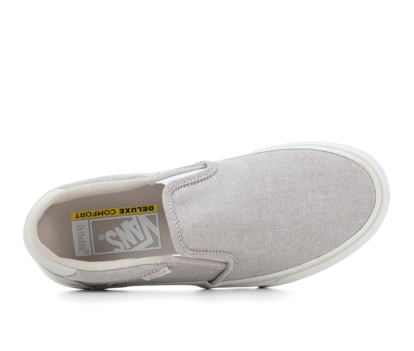 Women's Vans Asher Deluxe Skate Shoes Product Image