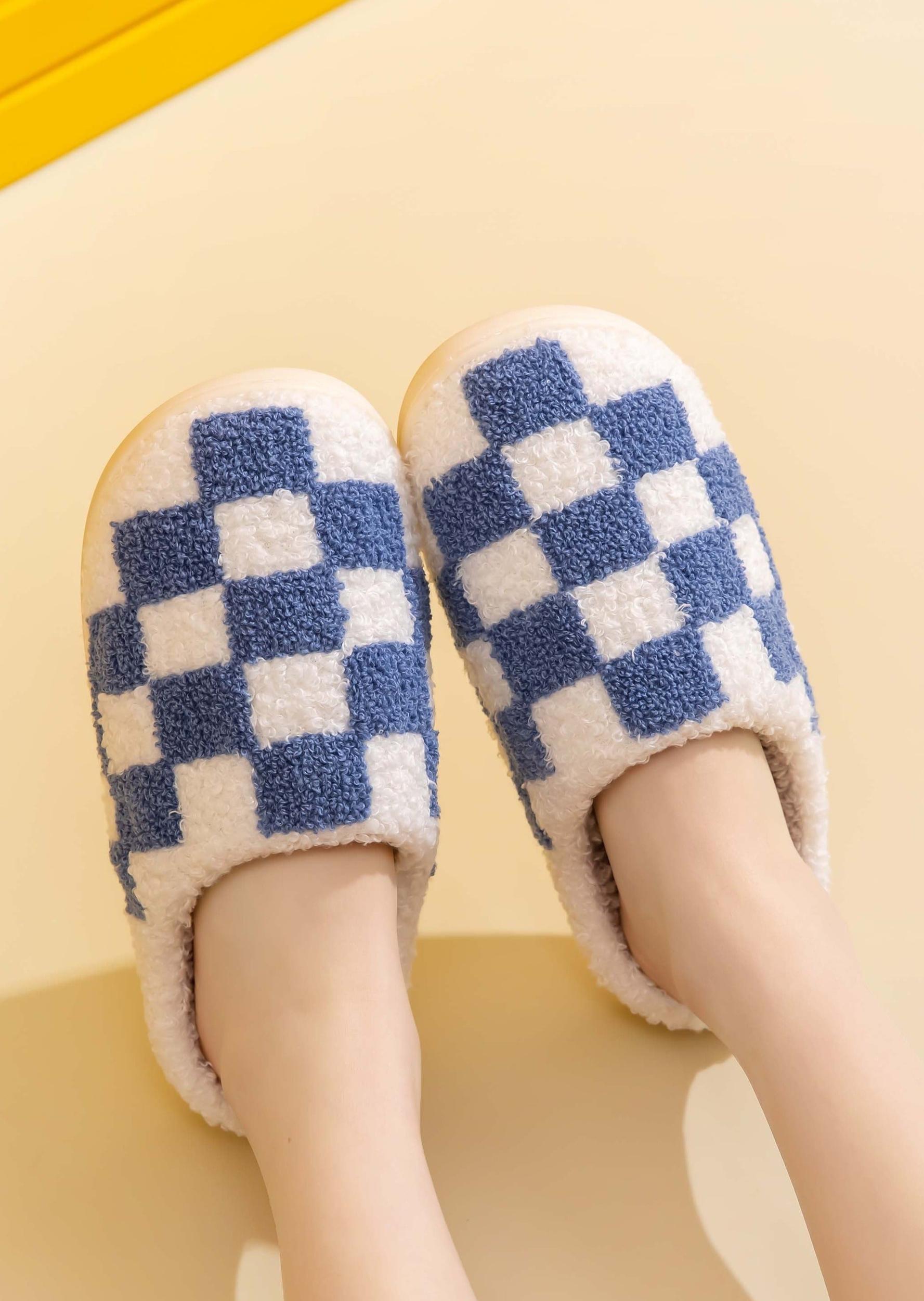 Soft Plush Checker Slipper Product Image