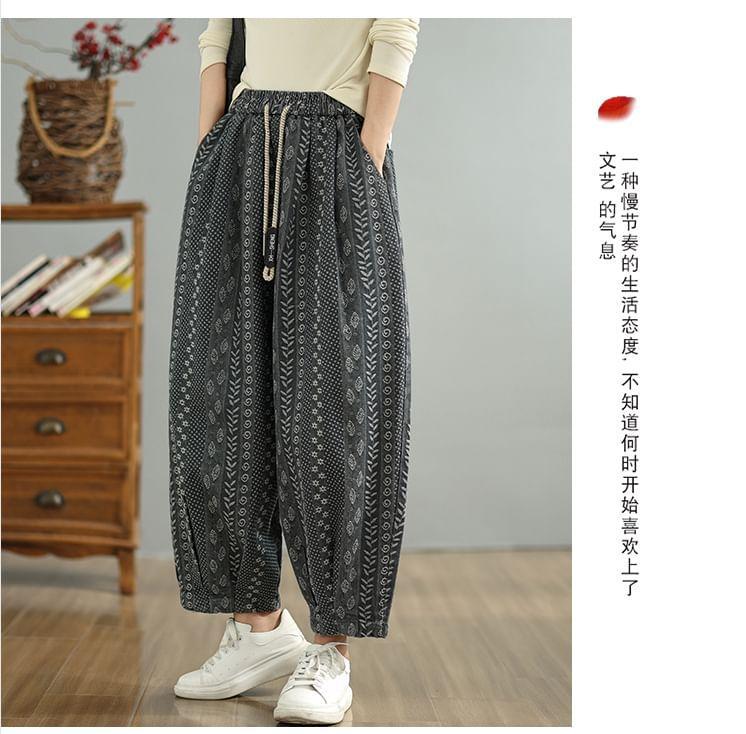 Drawstring Waist Patterned Cropped Baggy Pants Product Image