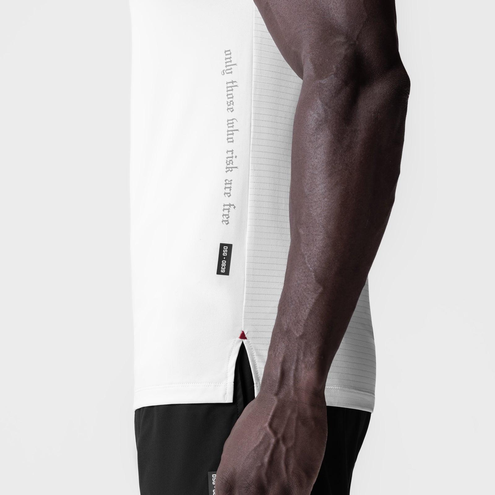 0839. 3D-Lite® 2.0 Lycra® Fitted Tee - White "OTWR" Product Image