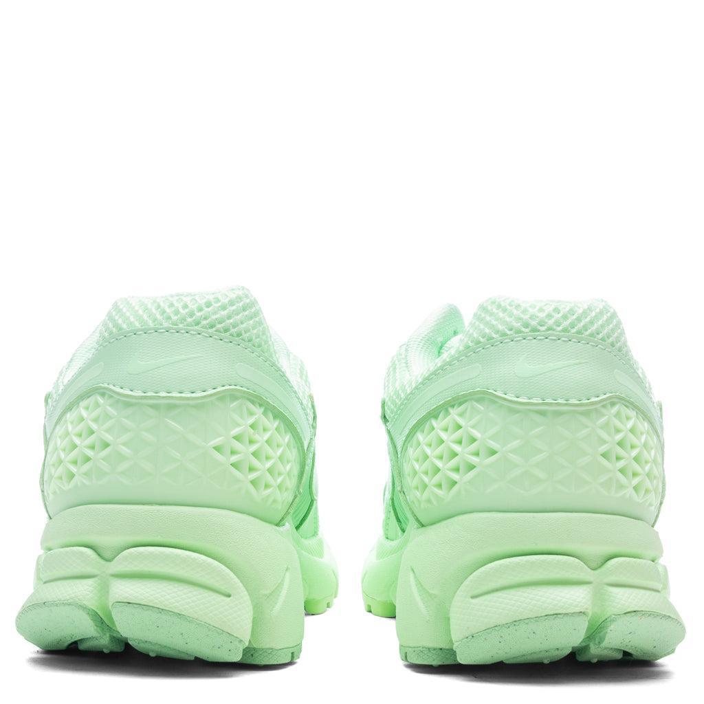 Zoom Vomero 5 - Vapor Green/Vapor Green Male Product Image