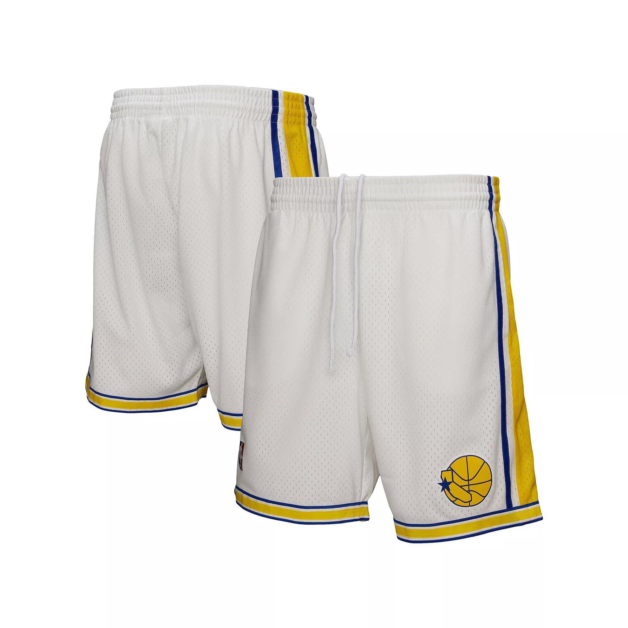 Men's Mitchell & Ness  White Golden State Warriors Authentic Shorts, Size: Medium Product Image