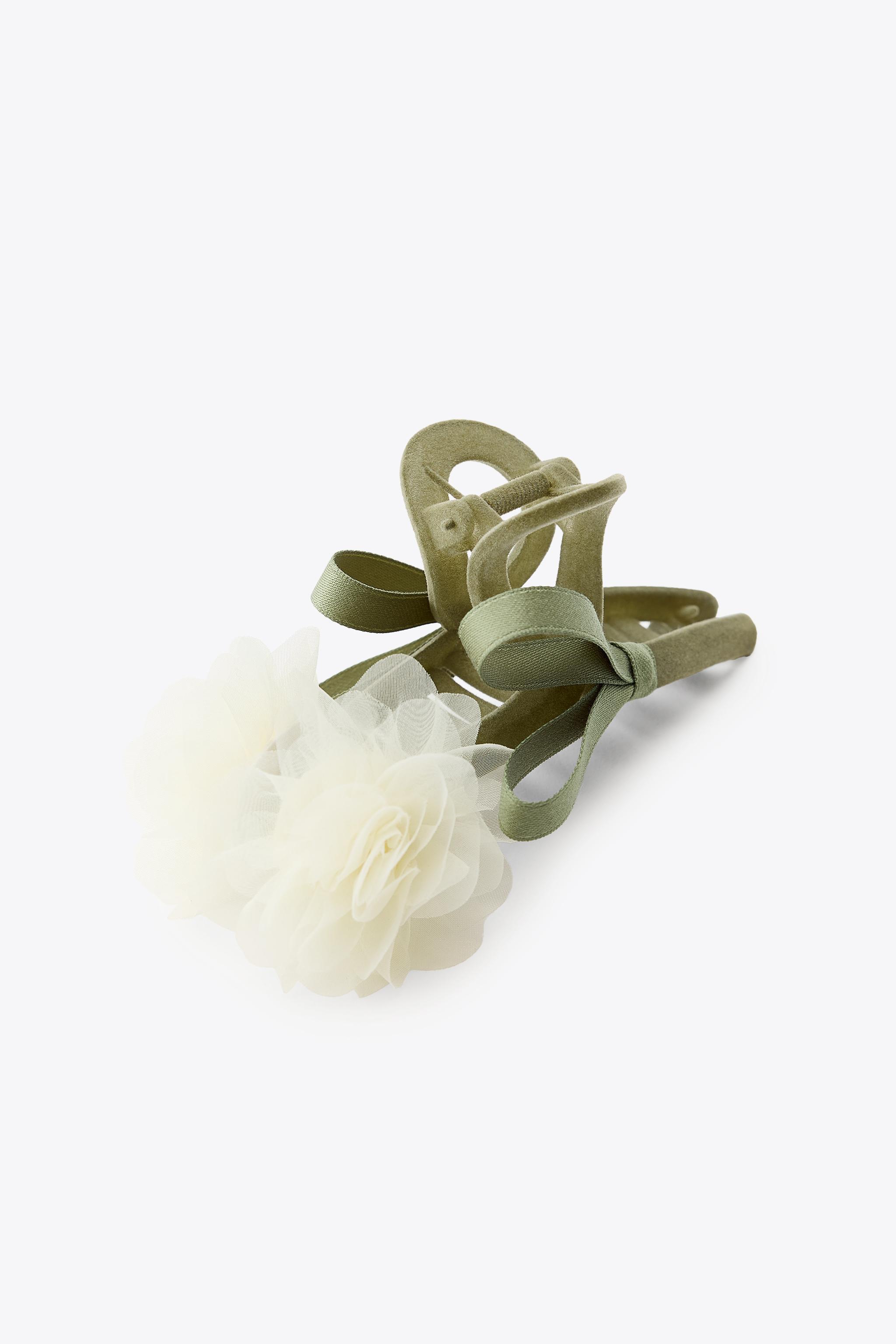 ORGANZA FLOWER HAIR CLIP Product Image