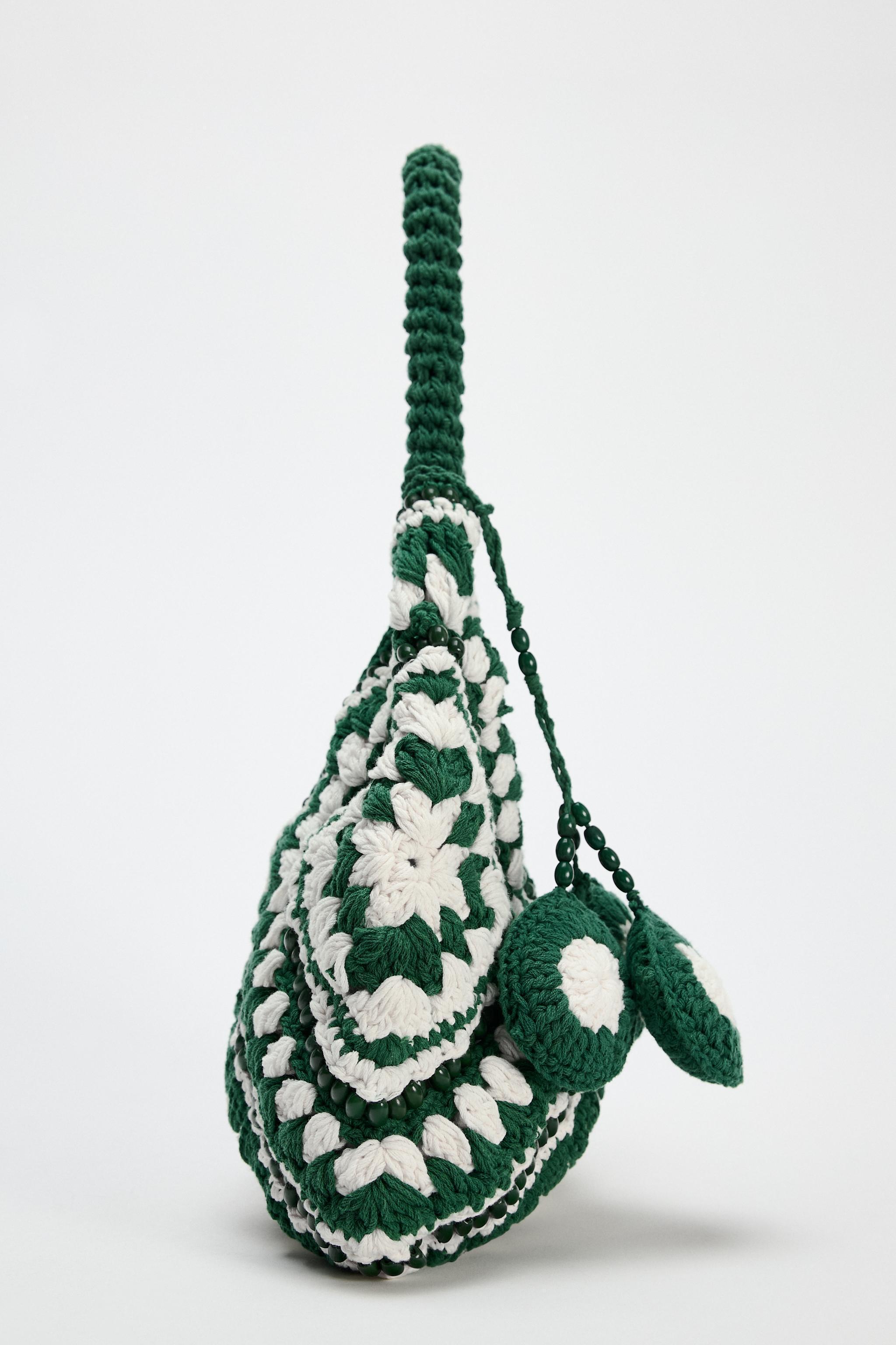 CROCHET BUCKET BAG Product Image