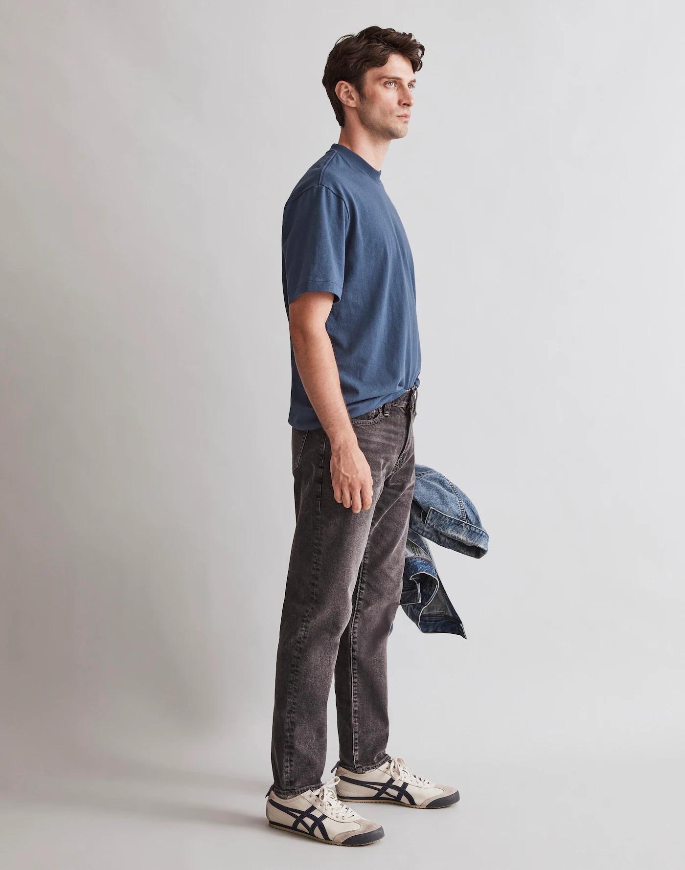 Relaxed Taper Jeans Product Image