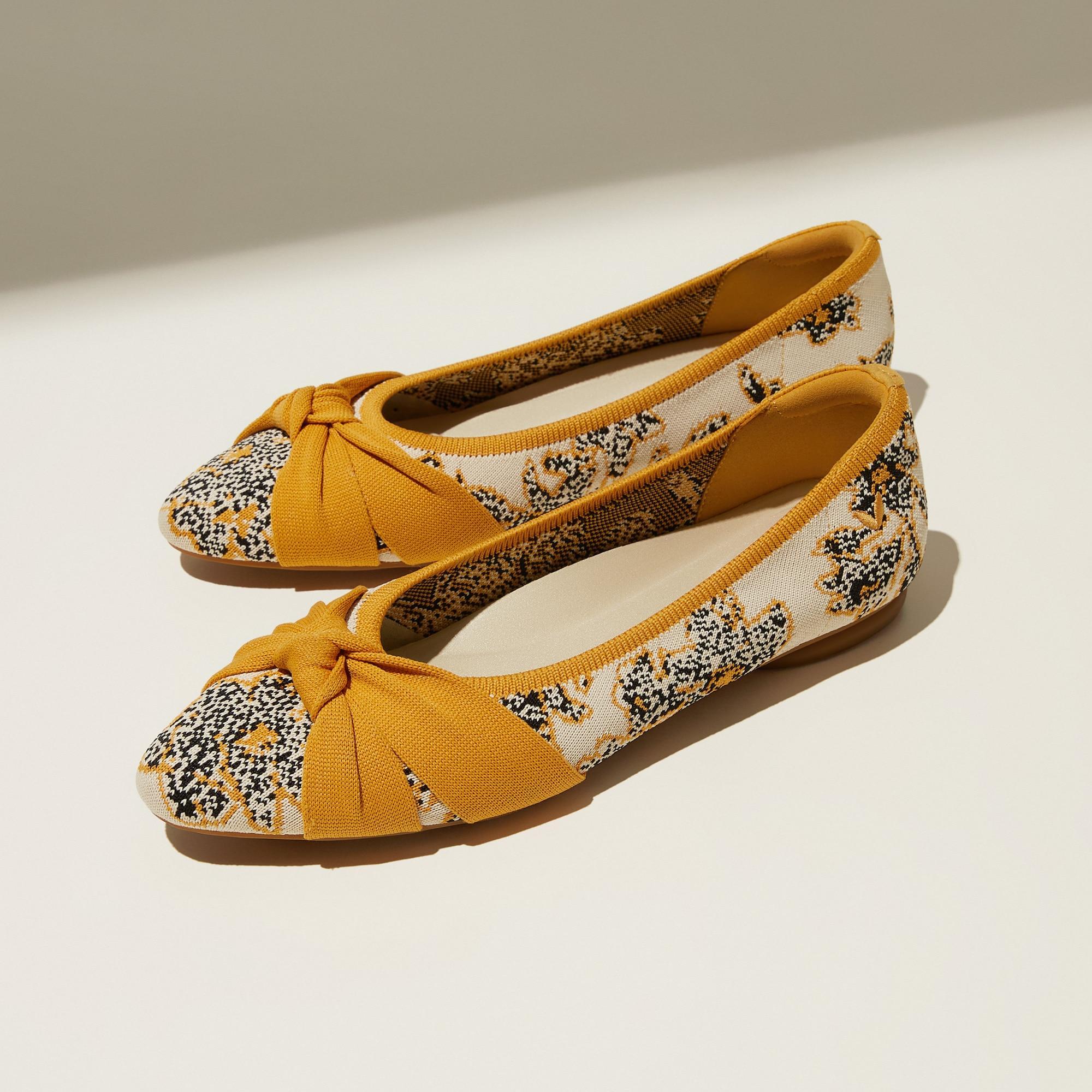 Almond-Toe Knotted Flats (Bibi) Product Image