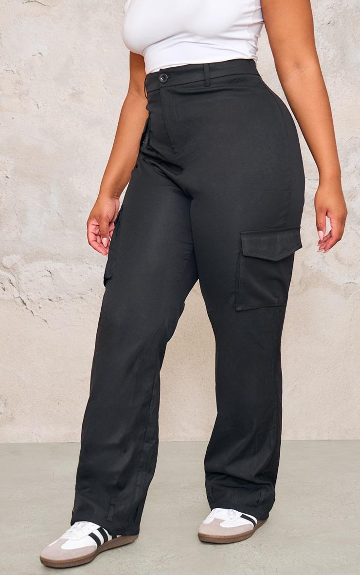 Plus Black Pocket Front Cargo Straight Leg Pants Product Image