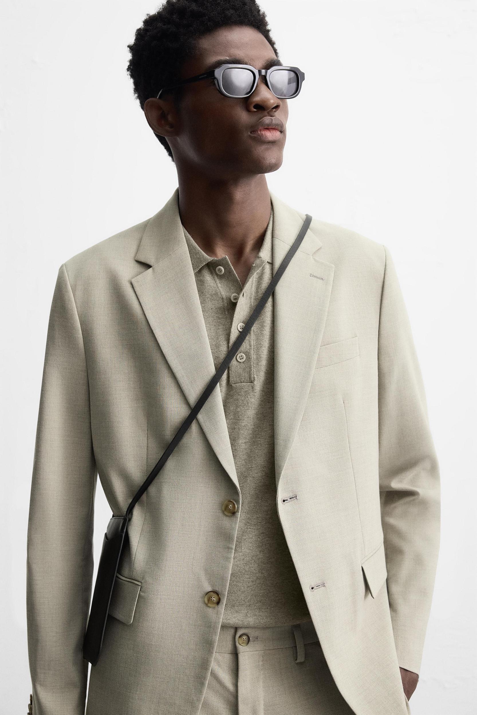 TEXTURED SUIT BLAZER Product Image