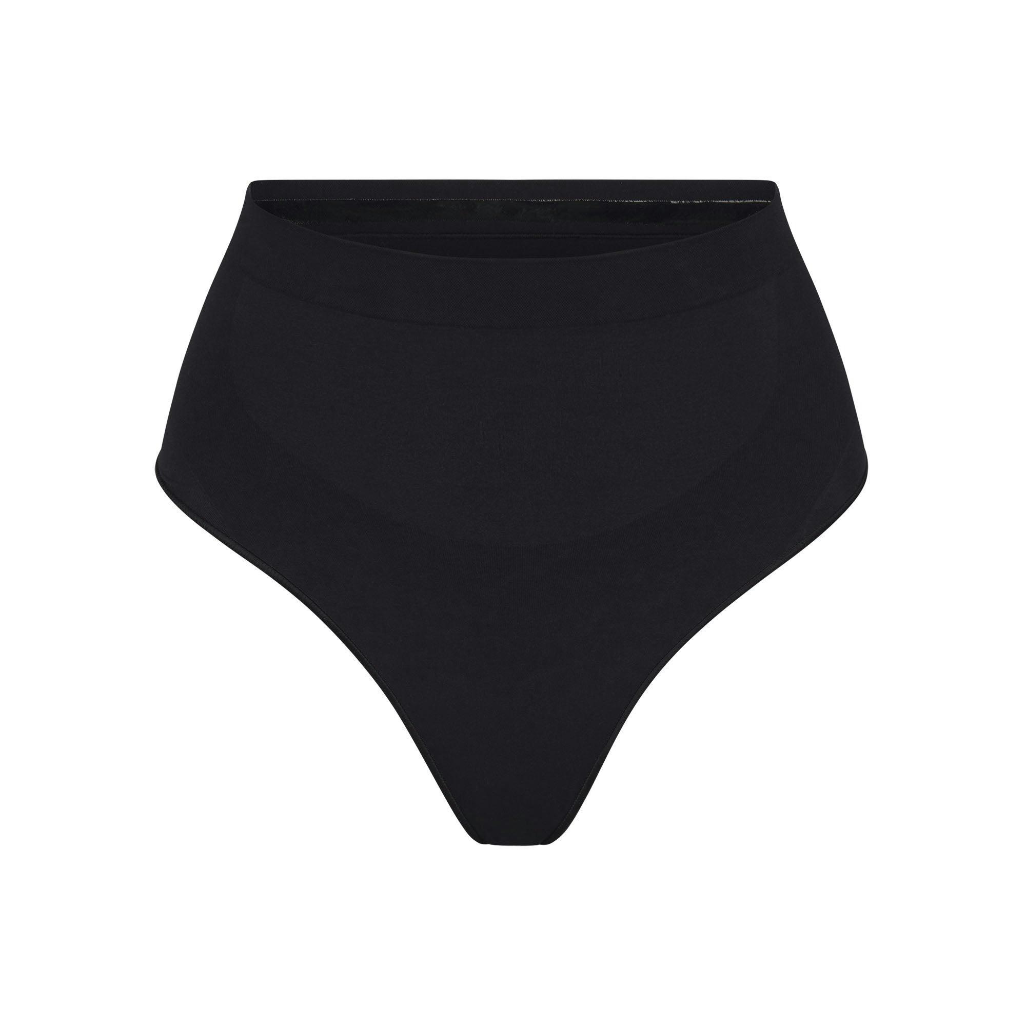 SEAMLESS SCULPT MID WAIST THONG | ONYX Product Image