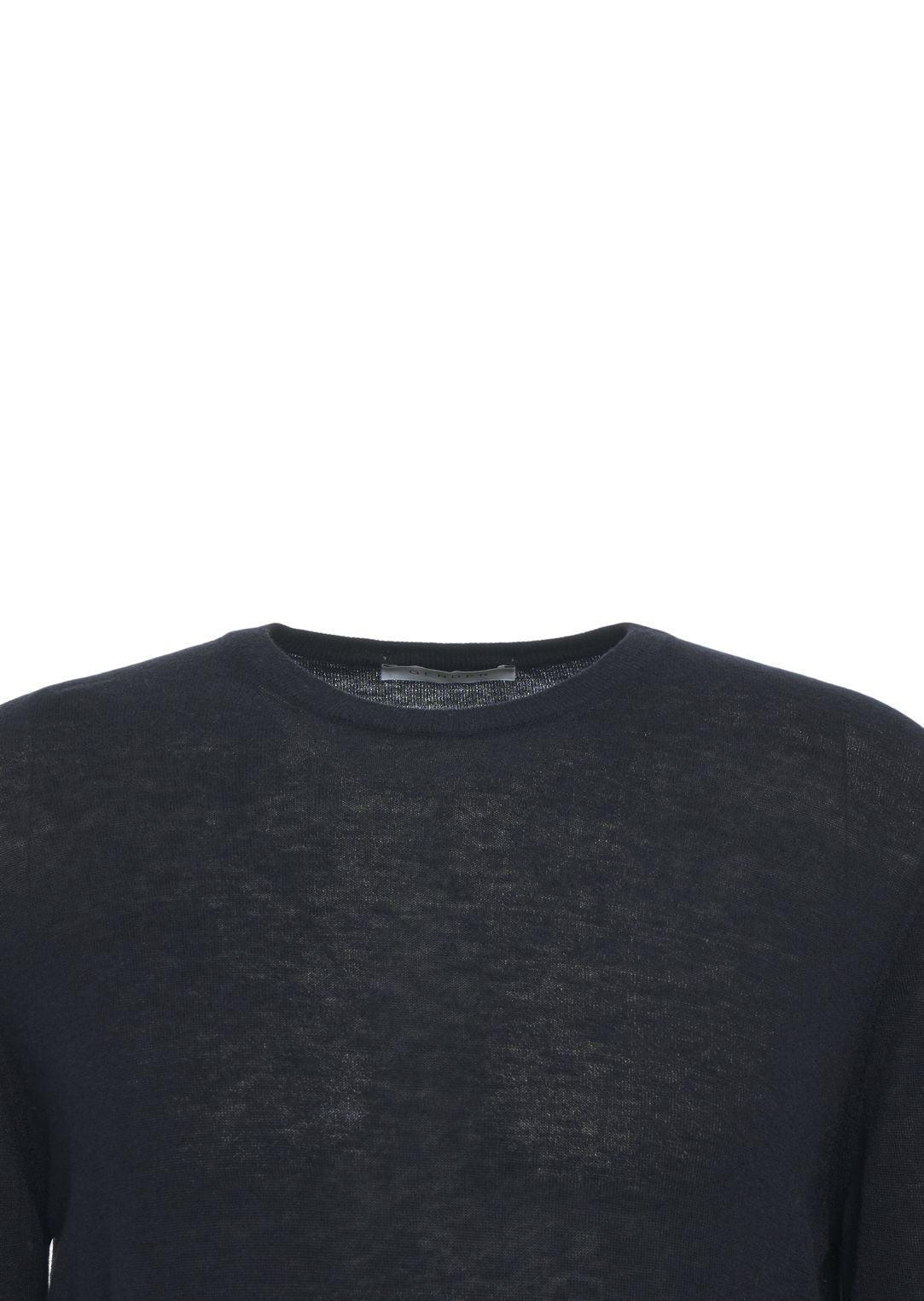 Knit pullover Product Image