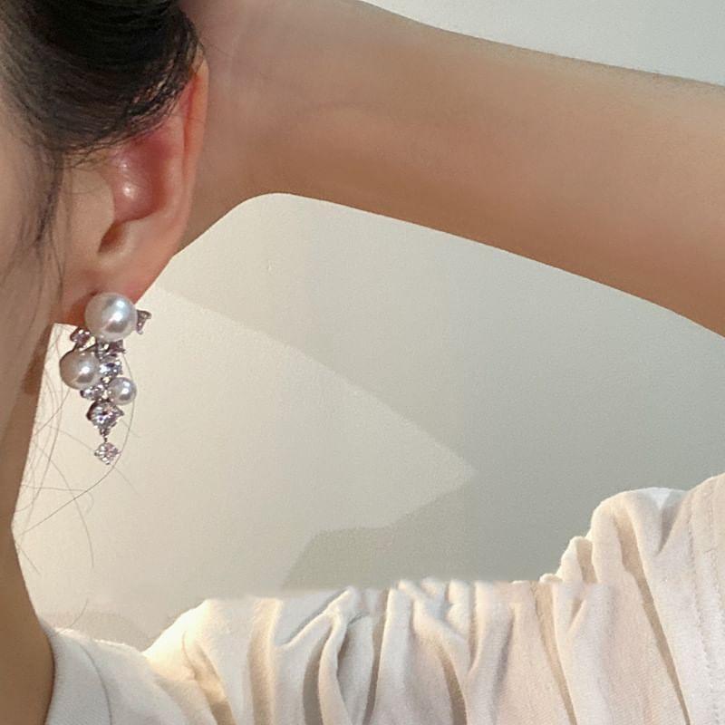 Faux Pearl Rhinestone Drop Earrings Product Image