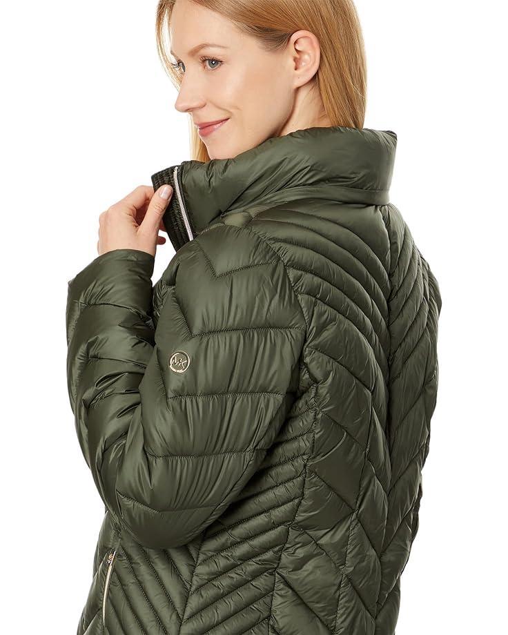 Zip Front Chevron Packable M424833BZ Product Image