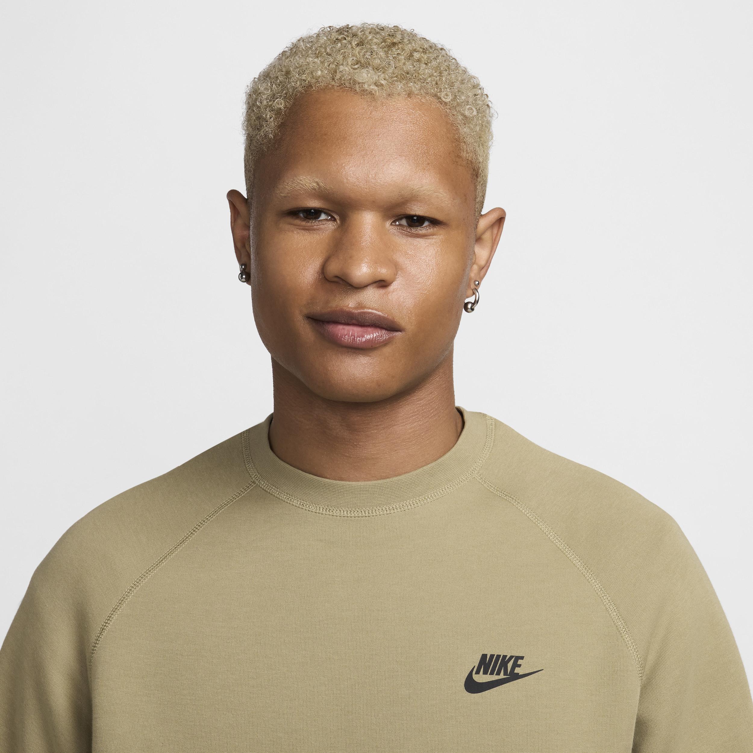 Men's Nike Sportswear Tech Fleece Crew Product Image