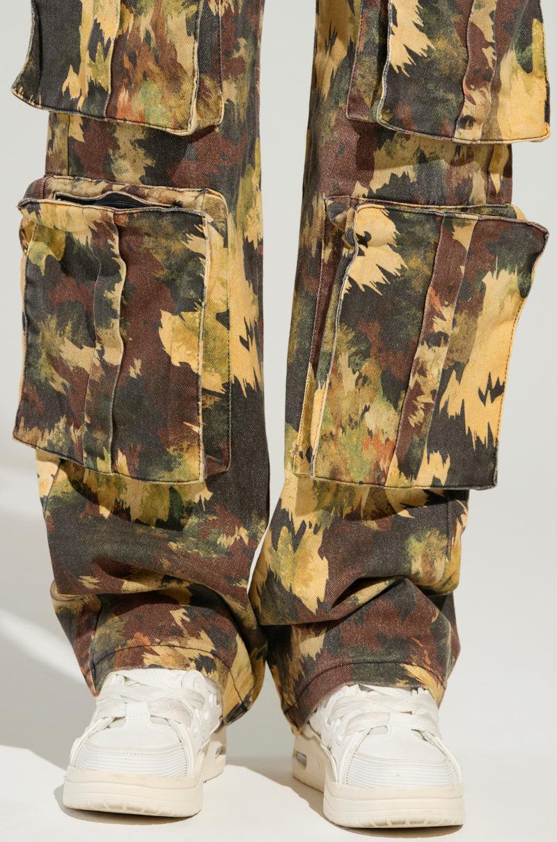 FLYING HIGH CAMO PANT Product Image