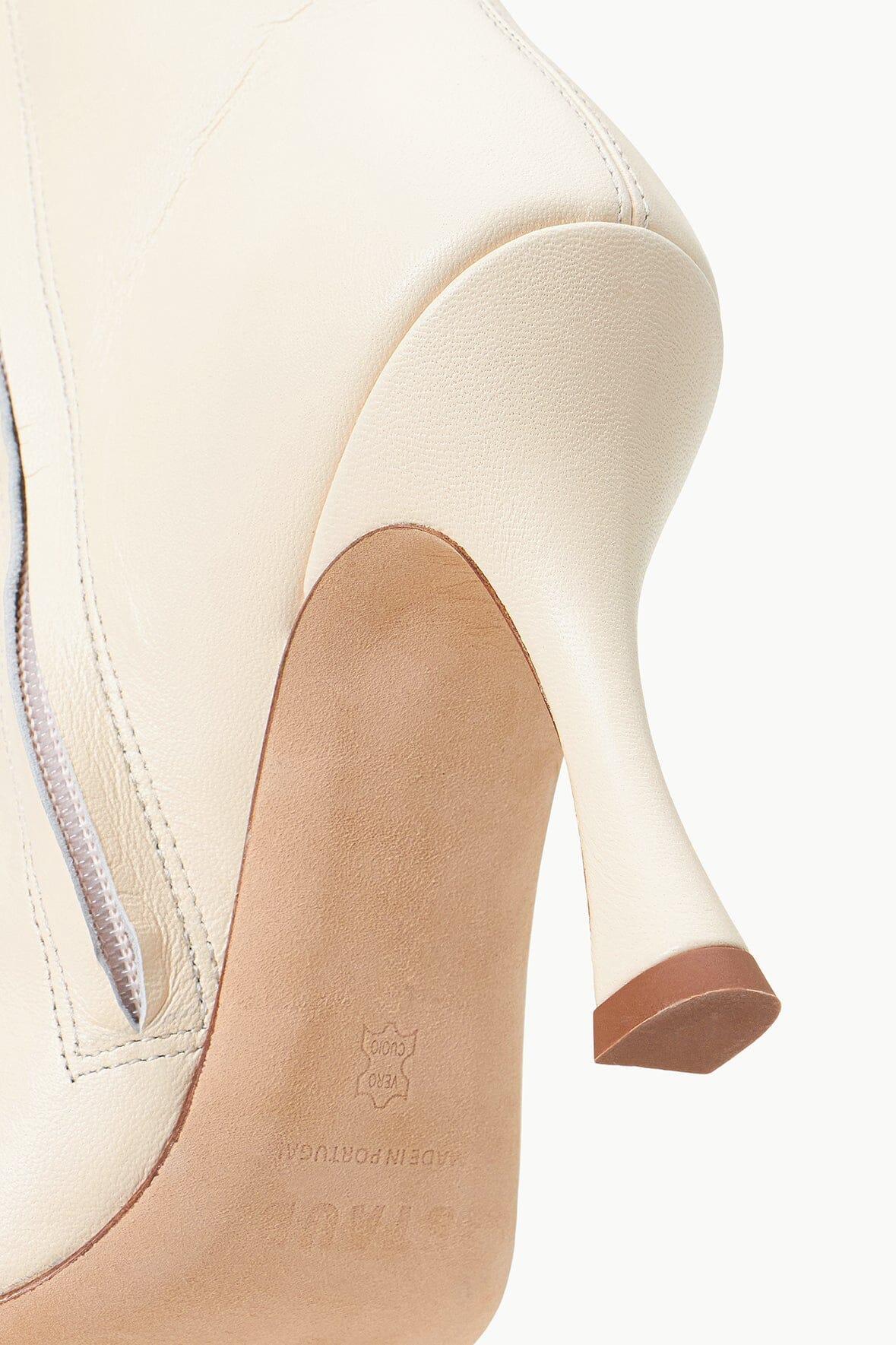 CAMI BOOT | CREAM Product Image