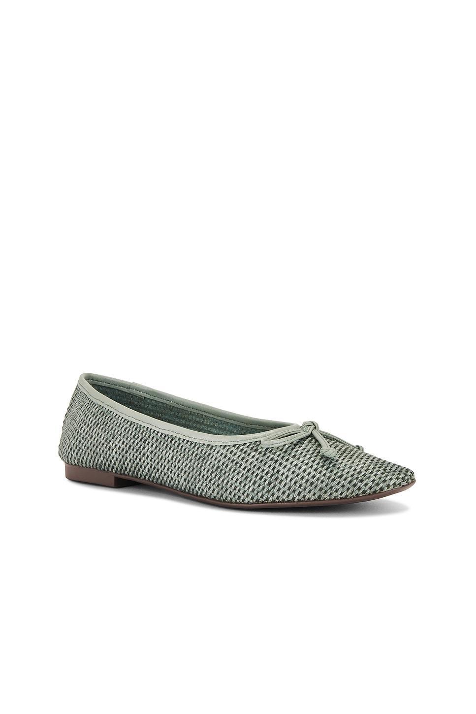 Arissa Flat Schutz Product Image