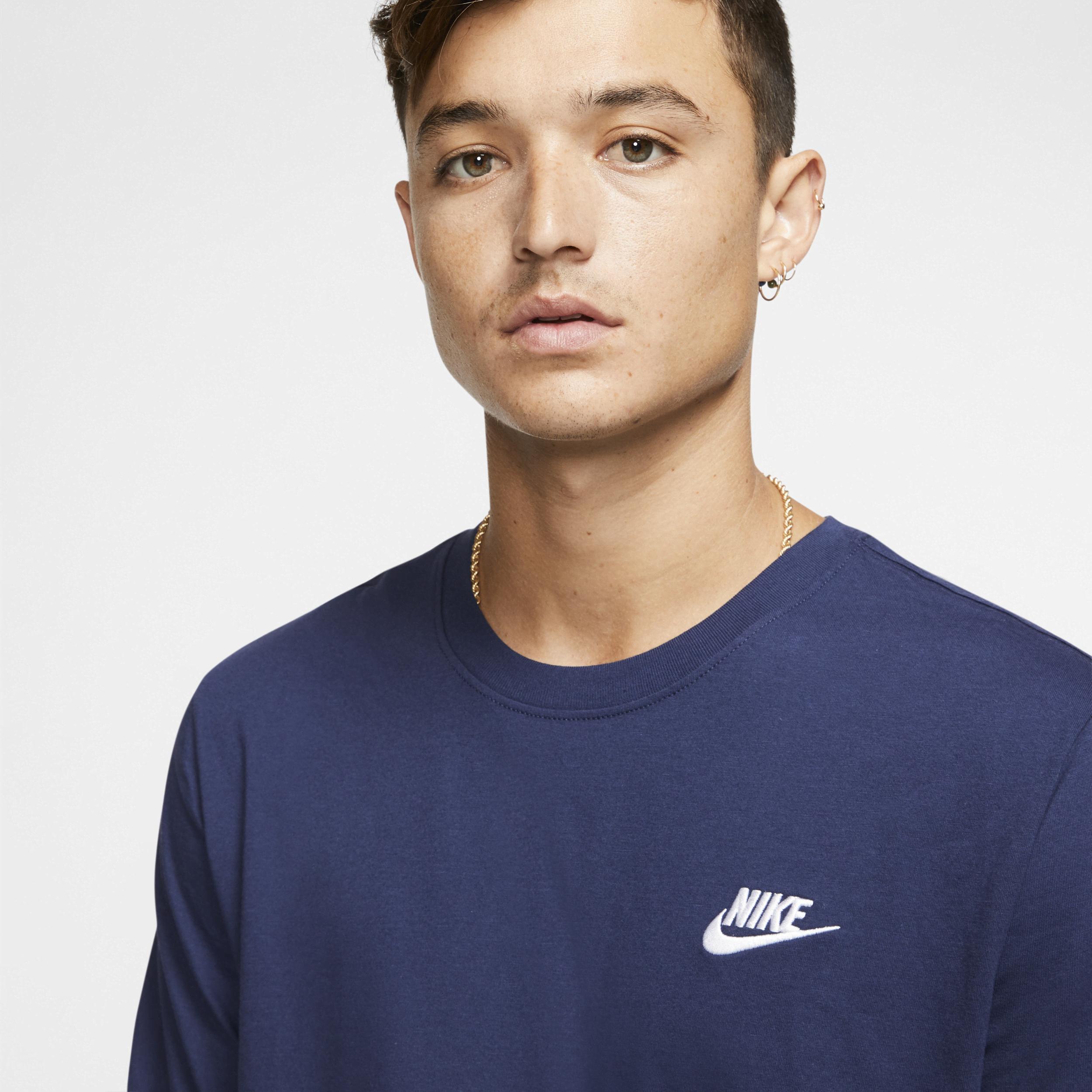 Men's Nike Sportswear Club T-Shirt Product Image