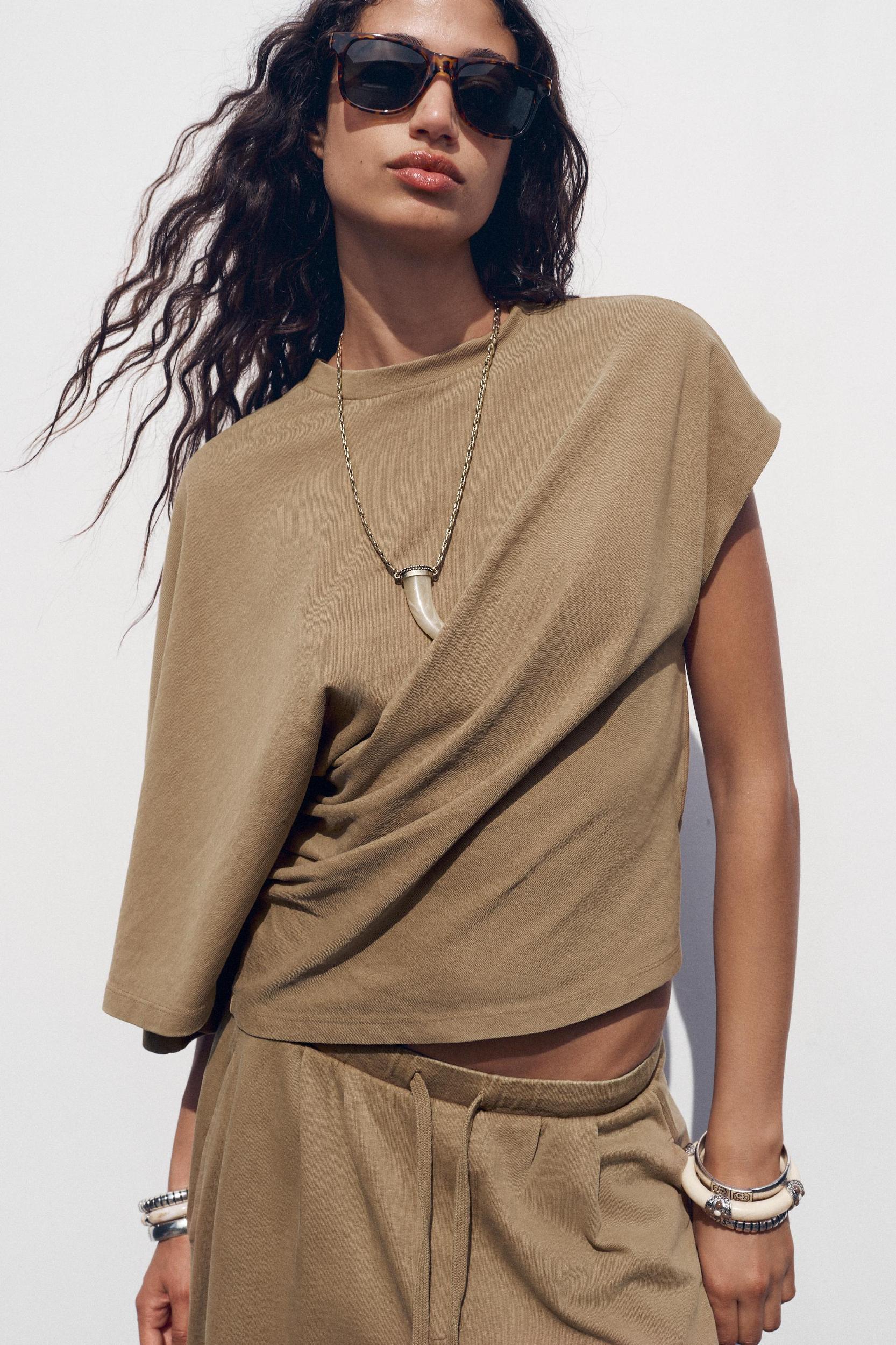 WASHED ASYMMETRIC T-SHIRT Product Image